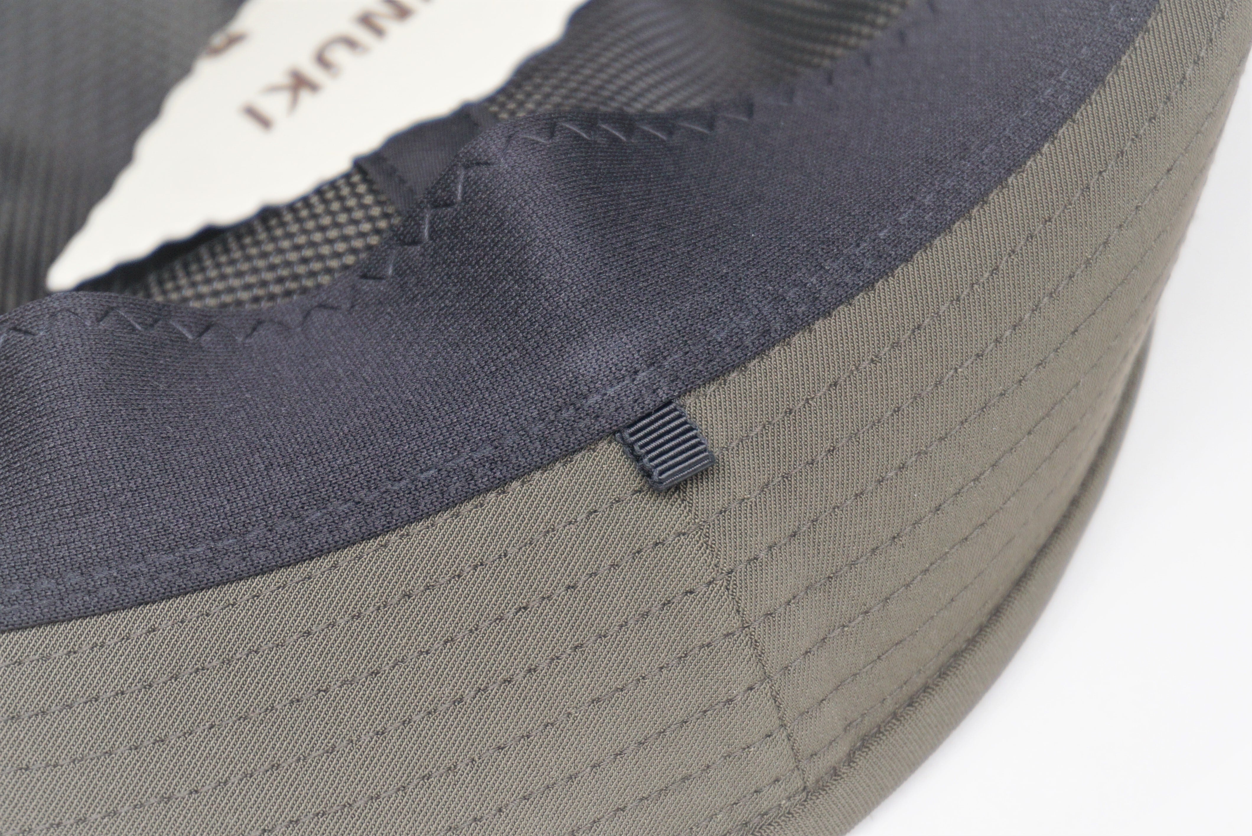 Sato Tyrolean Hat: Color Khaki | TANNUKI Running Wear Shop