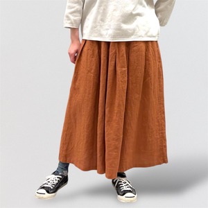 Co’s french linen canvas washer tuck skirt