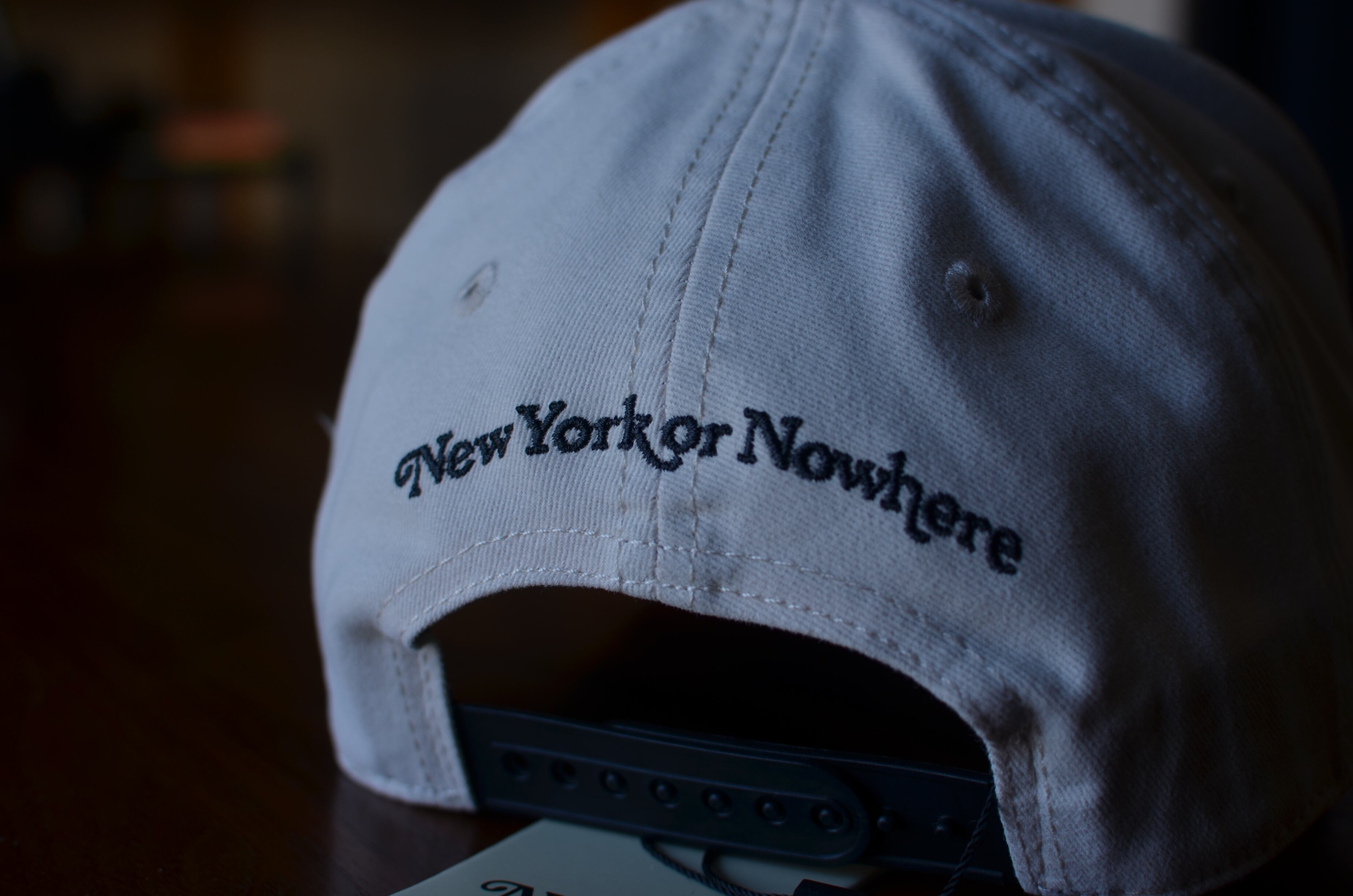 New Yorkor Nowhere CAP (white) プレゼント付き | CHIPS