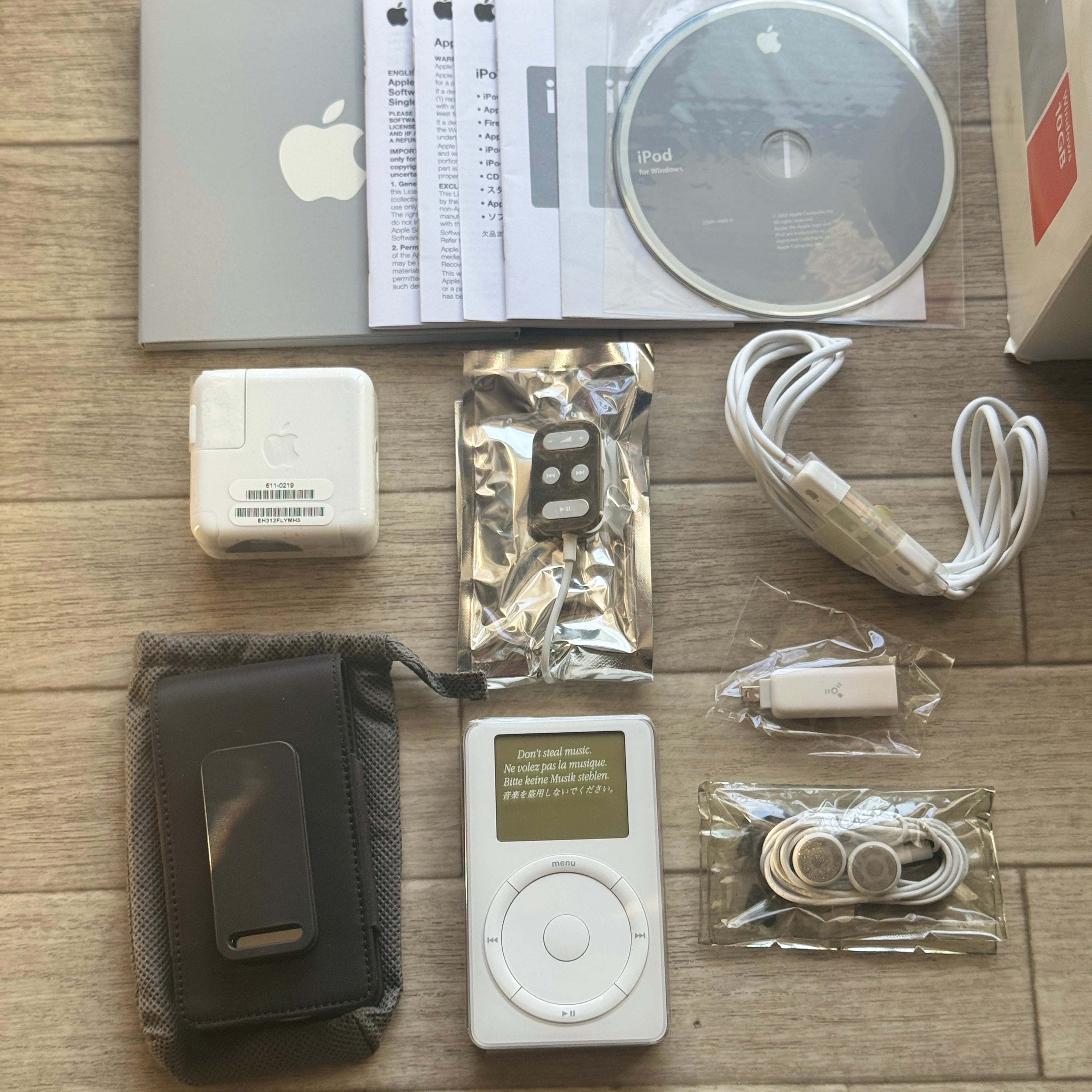 激レア】Apple 第2世代 iPod 10GB | 新品未開封 | 元箱付属品完品