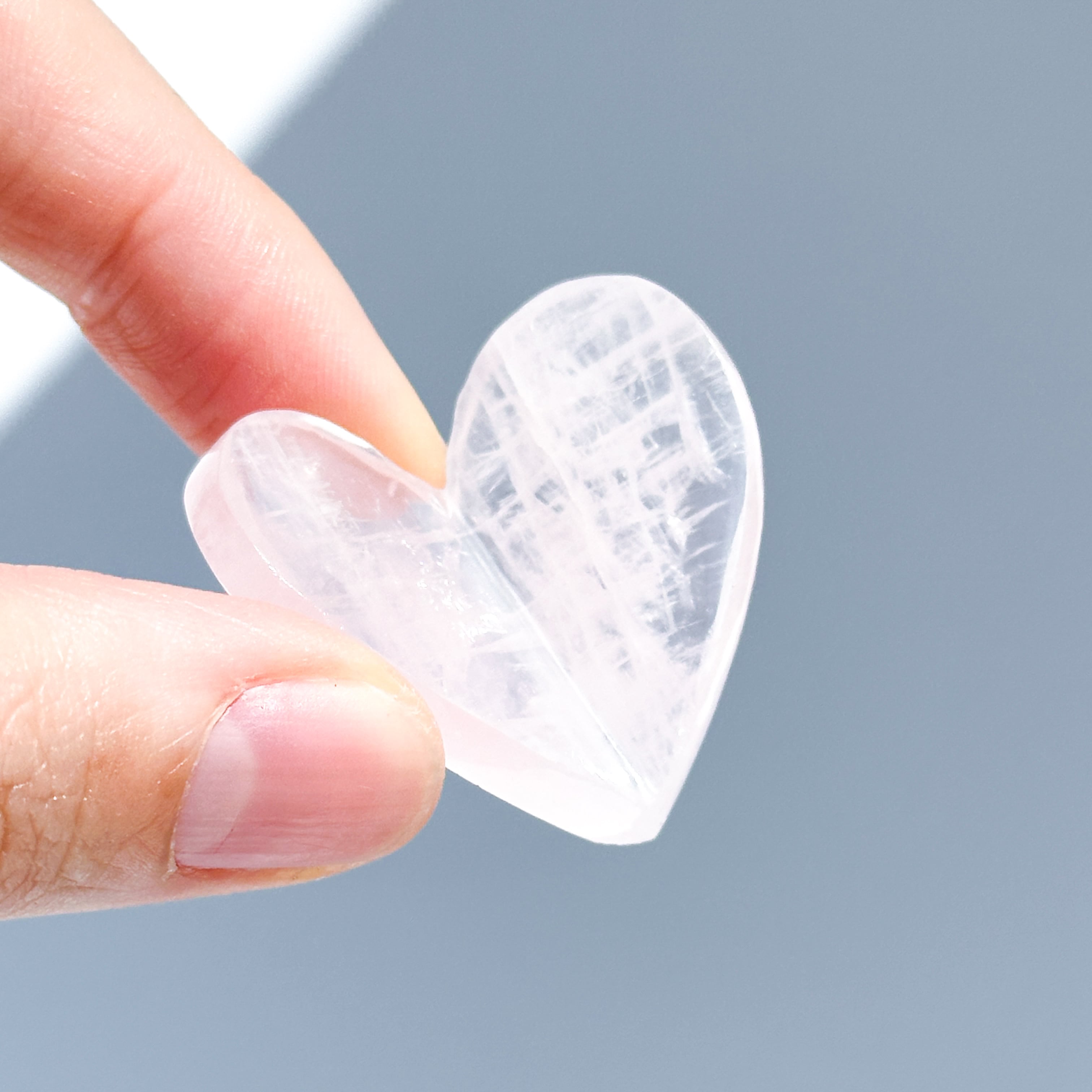 ローズクォーツ 3Dハート 05♡Rose Quartz heart ♡天然石・鉱物