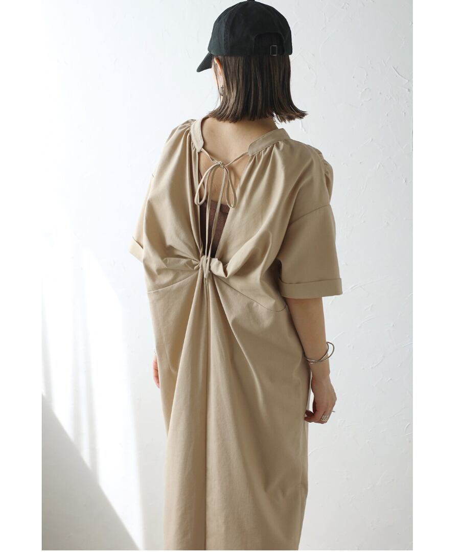 バックデザインVネックワンピース【w-30134】.