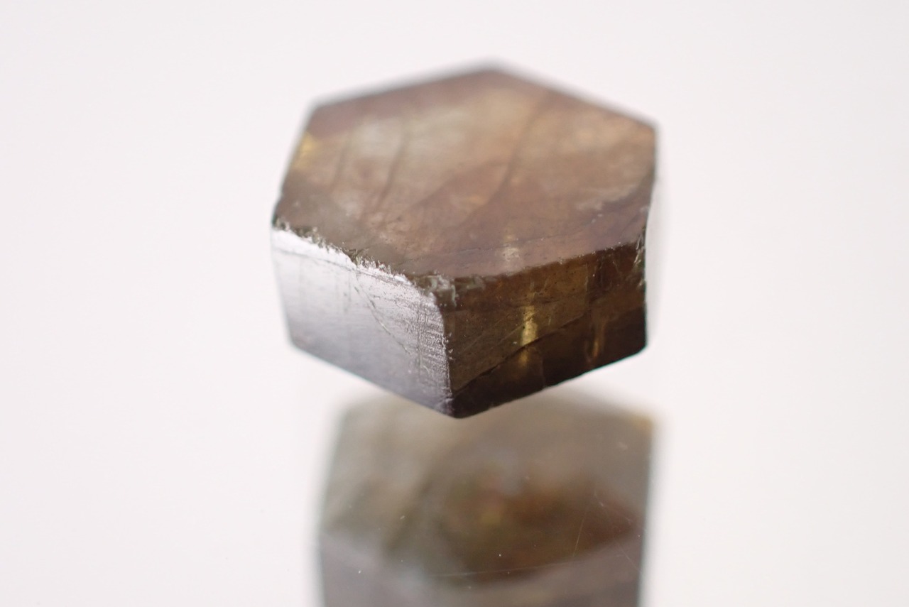 マダガスカル産ラブラドライト　1.22ct　 [D9-86]