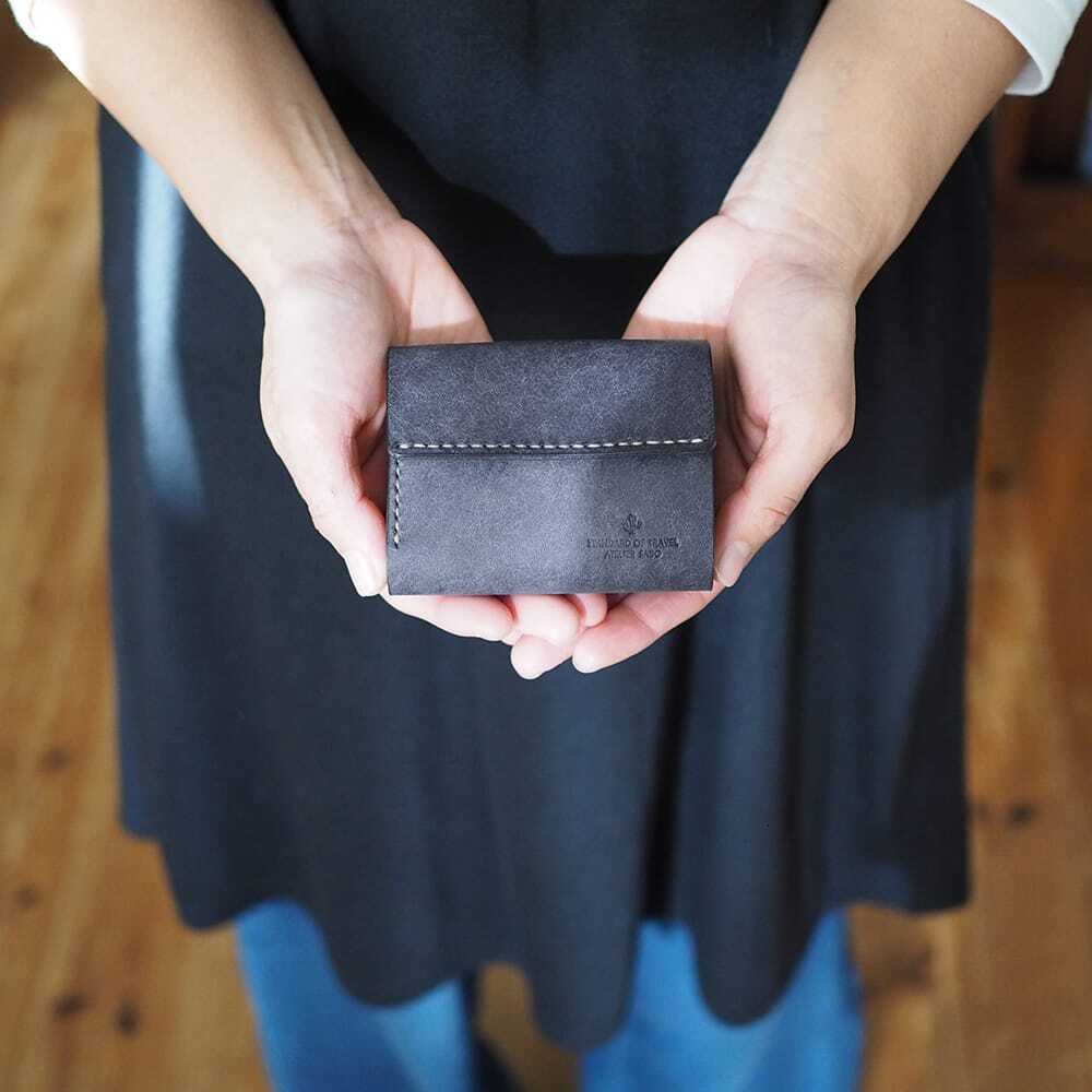 めっちゃ入る 三つ折り財布【ネイビー×イエロー】（受注生産） | セミ