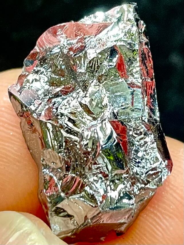 24) 奇跡の高純度!国産「テラヘルツ」原石・究極バージョン(中)