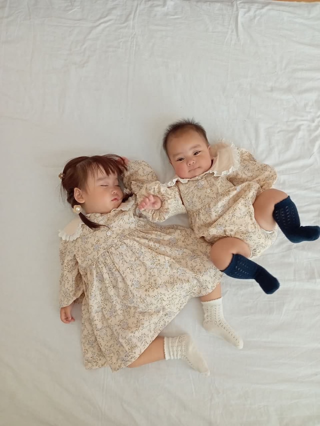 【取寄】レース襟の花柄ワンピース