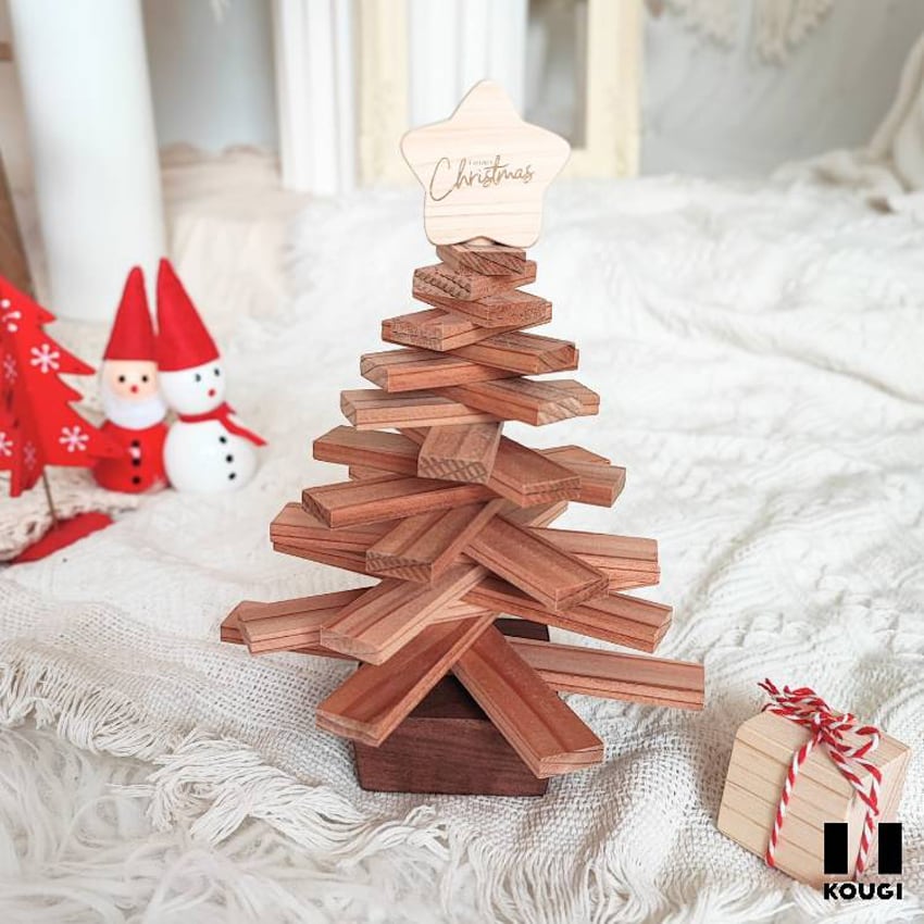 クリスマス】卓上クリスマスツリー・ギフトキューブ付（ウォルナット