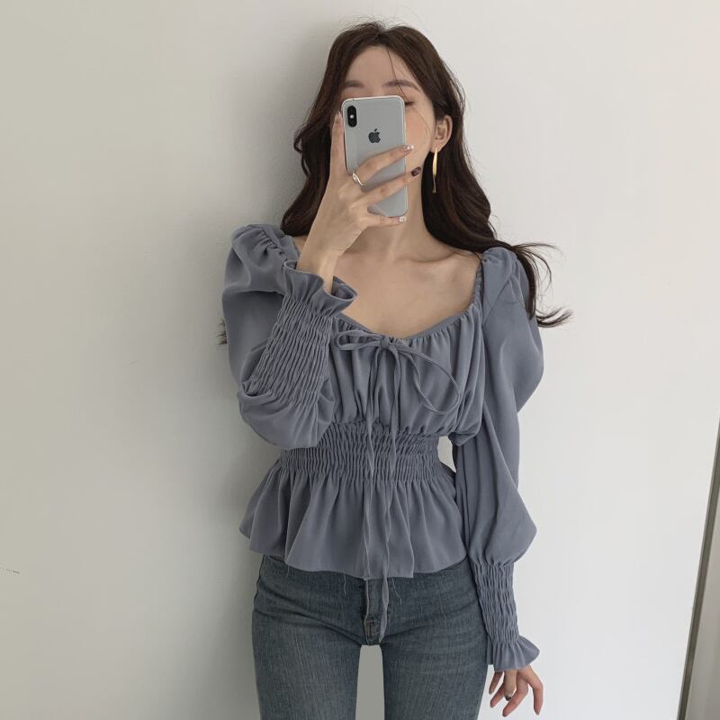 トップス レディース 2色 カットソー 長袖 パフスリーブ スクエアネック スリム タイト 細身 リボン 綿 かわいい 大人可愛い きれいめ シンプル カジュアル 上品 エレガント 清楚 フェミニン おしゃれ 綺麗 セクシー おとな ナチュラル ガーリー ルーズ 抜け感 華やか 無地 通勤 学生 通学 デート お出かけ 女子会 イベント 散歩 美術館巡り アート鑑賞 カフェ巡り 送料無料 S M L XL アプリコット グレーブルー 春 秋 10代 20代 30代 ママ 韓国系 普段使い 体型カバー モテ