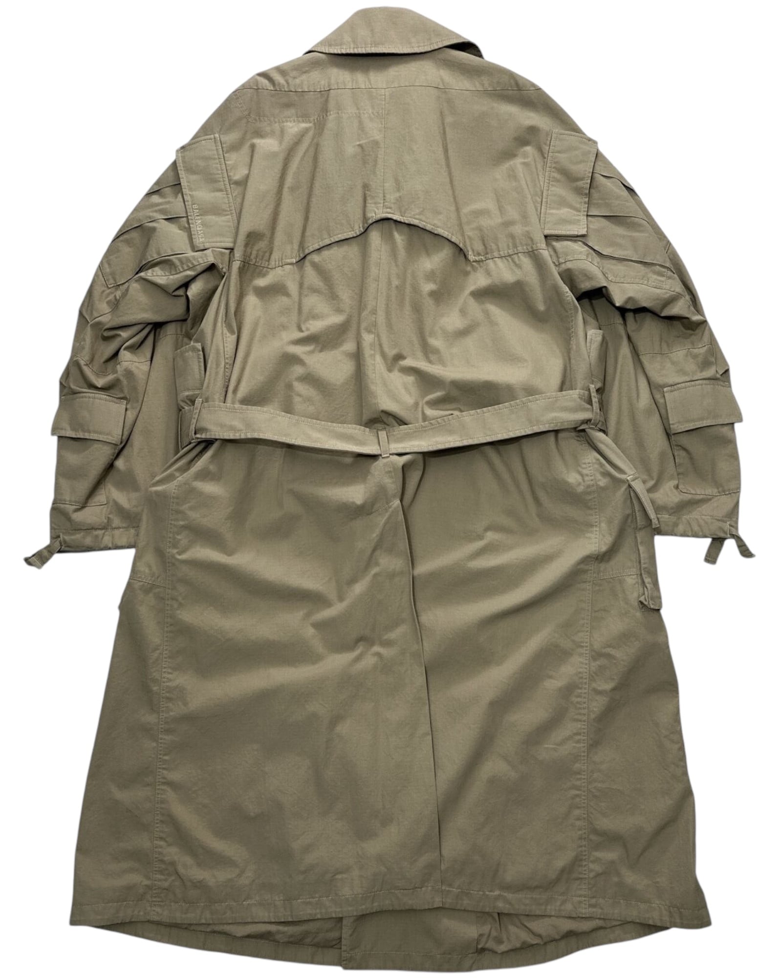 限定!すぐ届く!BALENCIAGA クロップド TRENCH 52c9f9ac8325bae419715e4d3952f3