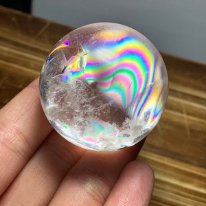 4.広範囲美レインボー☆アイリスクォーツスフィア・台座付き