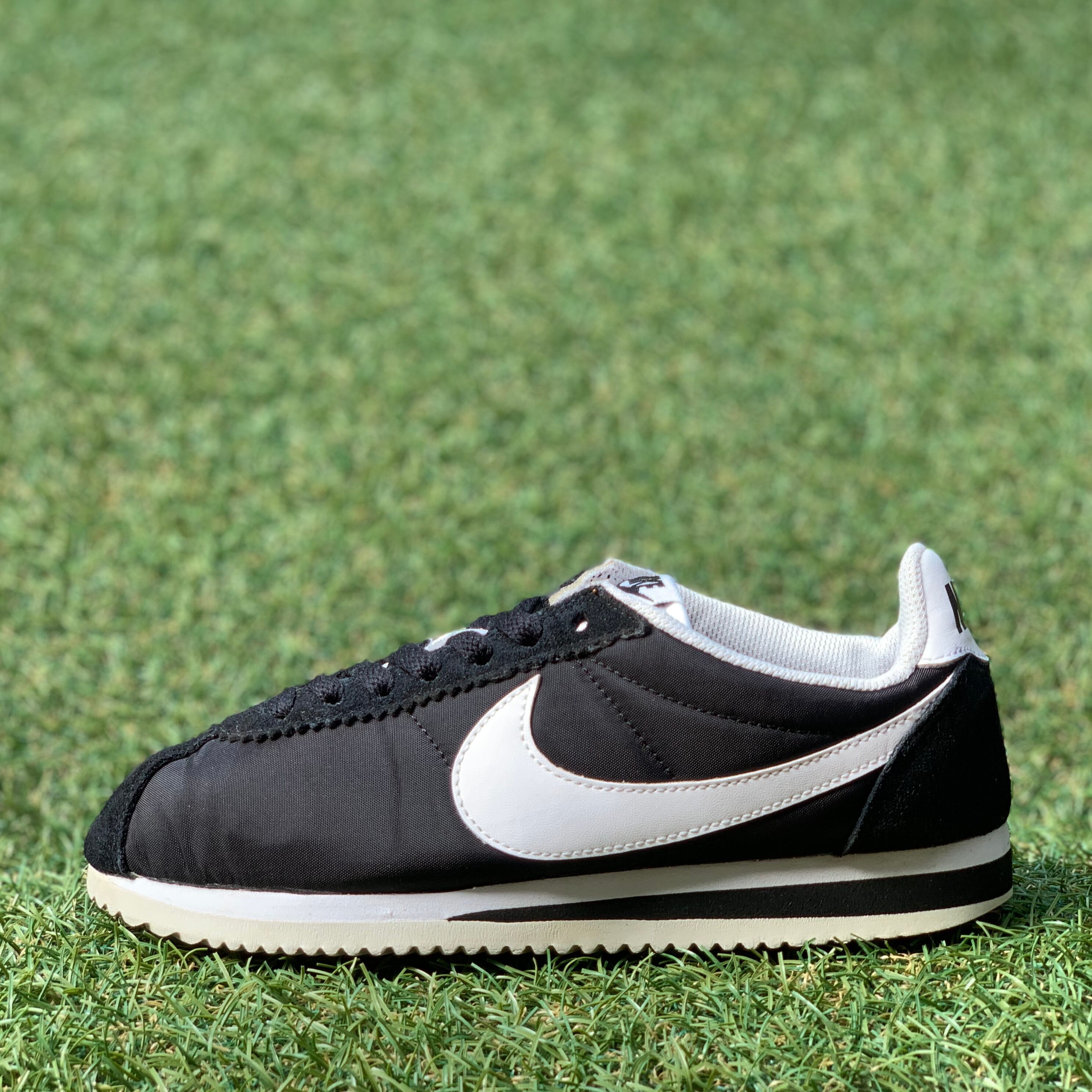 NIKE CLASSIC CORTEZ NYLON ナイキ コルテッツ ベーシック ナイロン G54