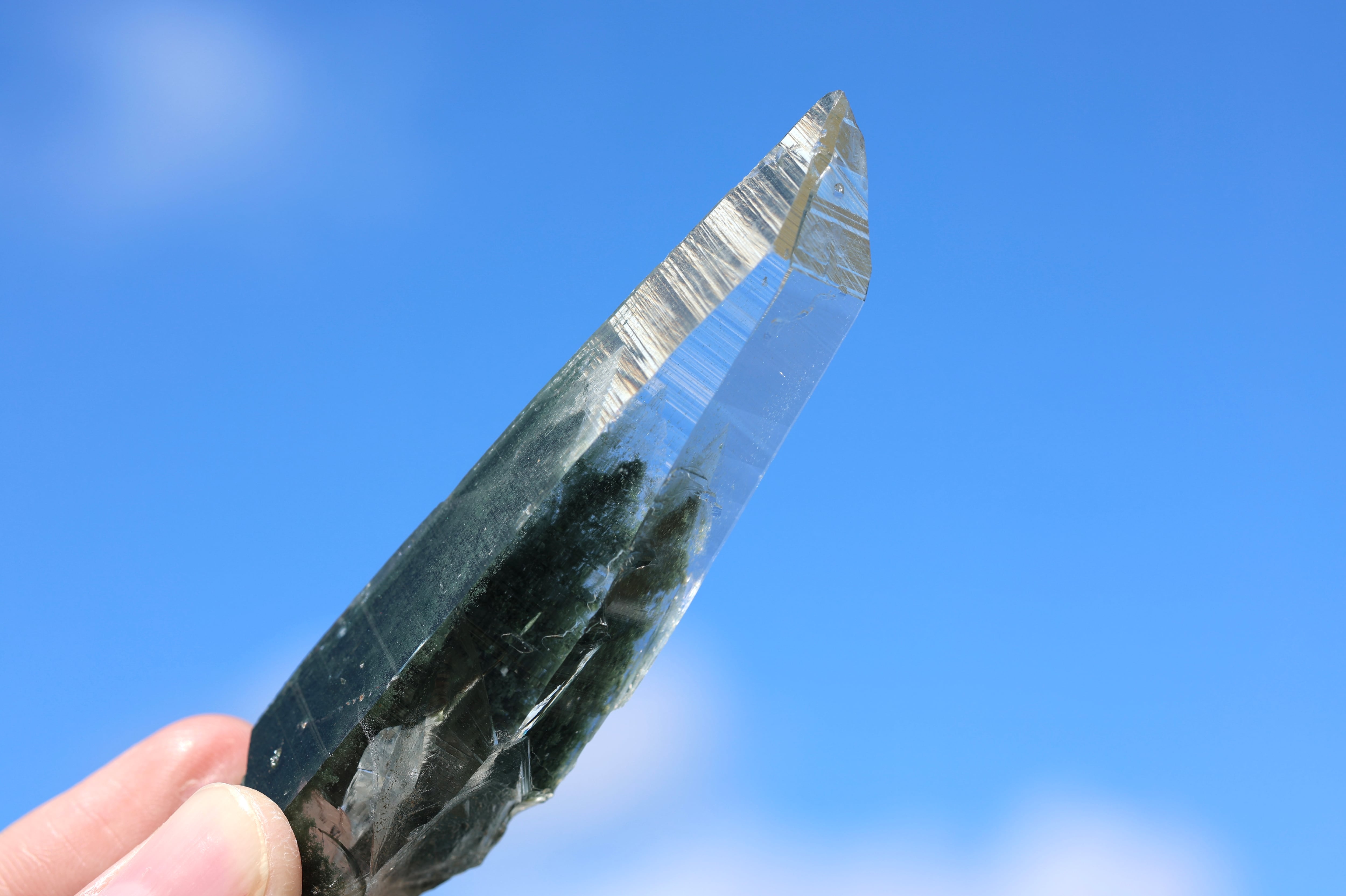 ヒマラヤ水晶 ガネーシュヒマール産 | 石垣島の夜光貝アクセサリーと