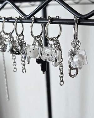 hooP ××× cuBe. [crack crystal]