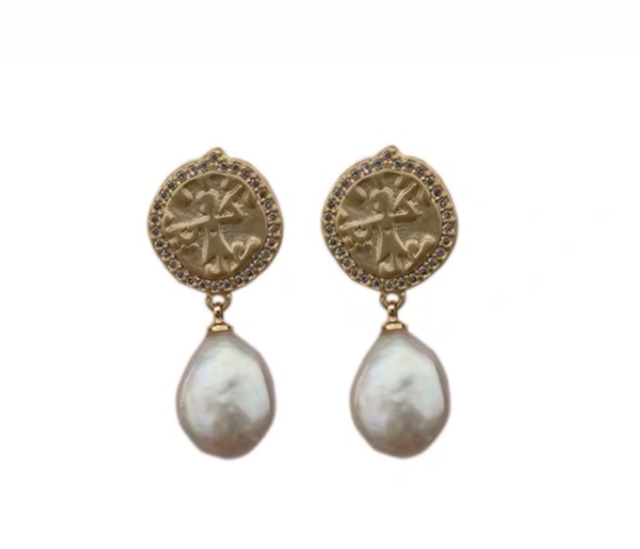 Amor pearl pierce,earring 〈1044〉