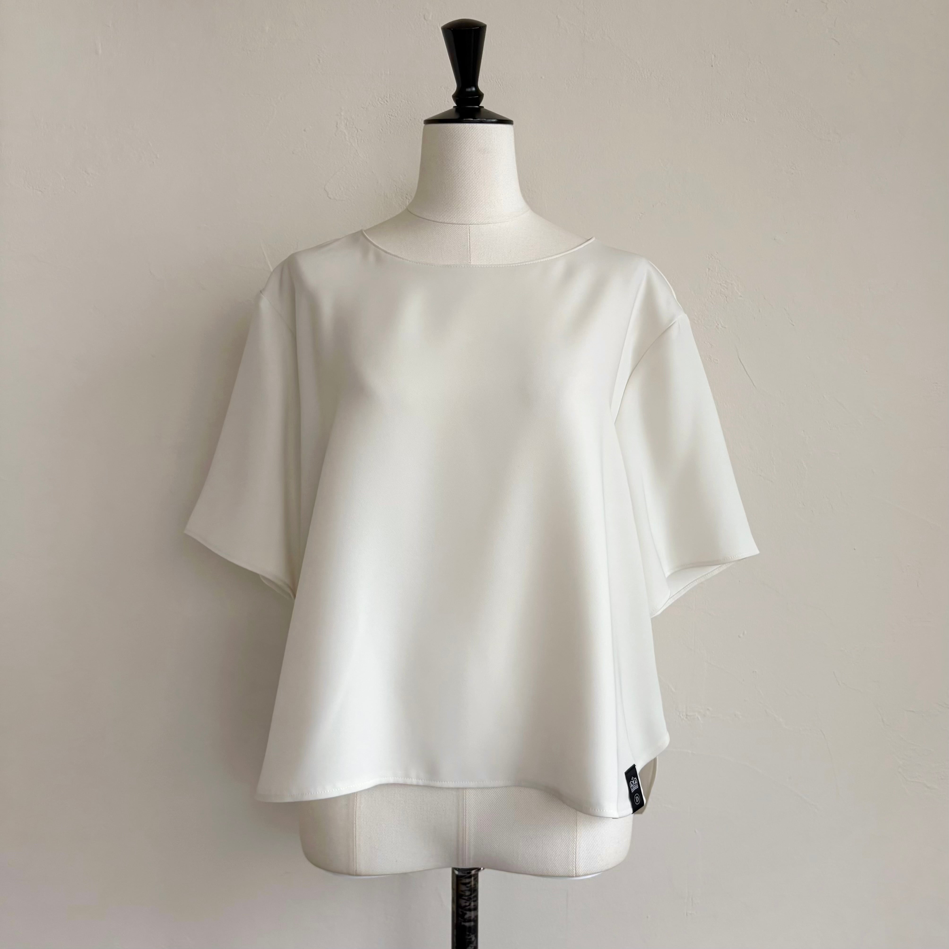トップス | SYSORUS