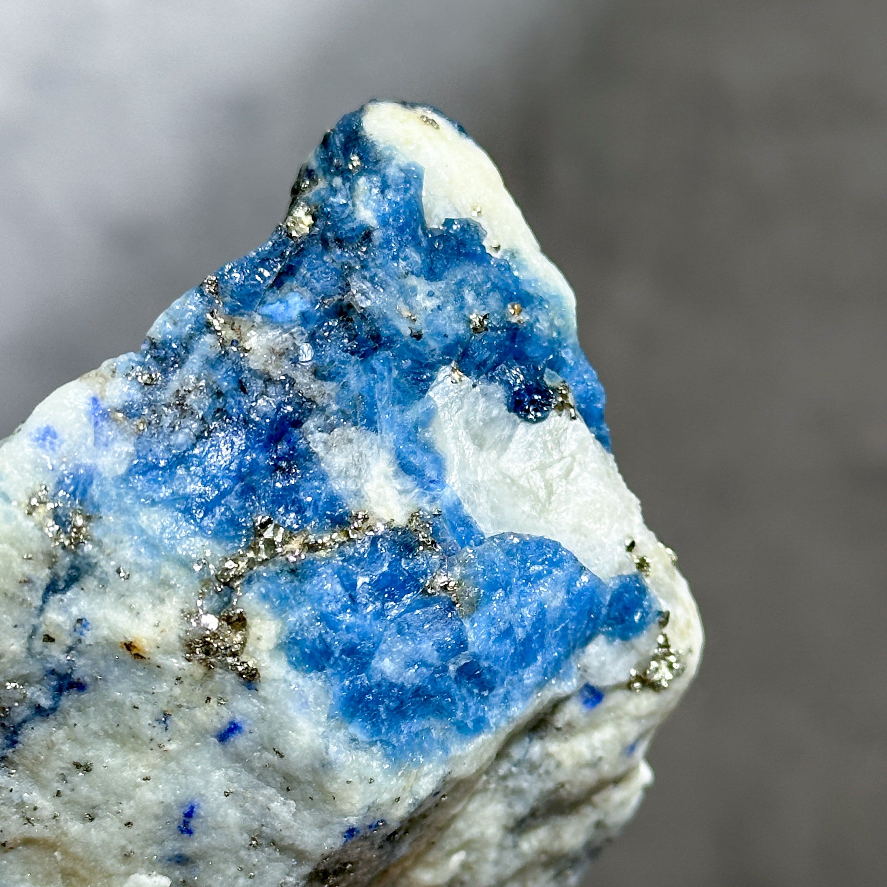蛍光◎アフガナイト 原石74◇Afghanite◇ 天然石・鉱物
