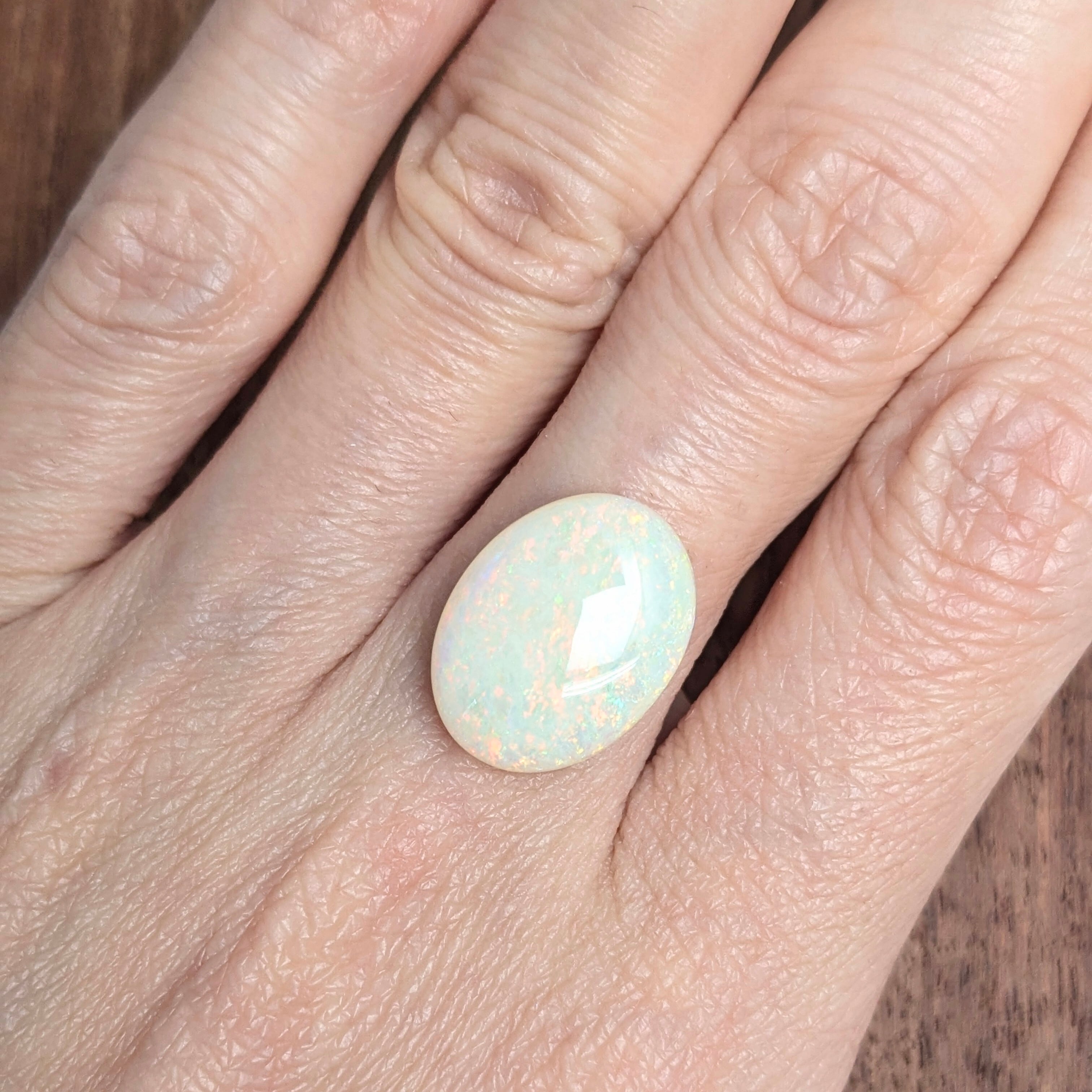 ホワイトオパール オーストラリア産【5.64ct】PRO207470 | Gem's