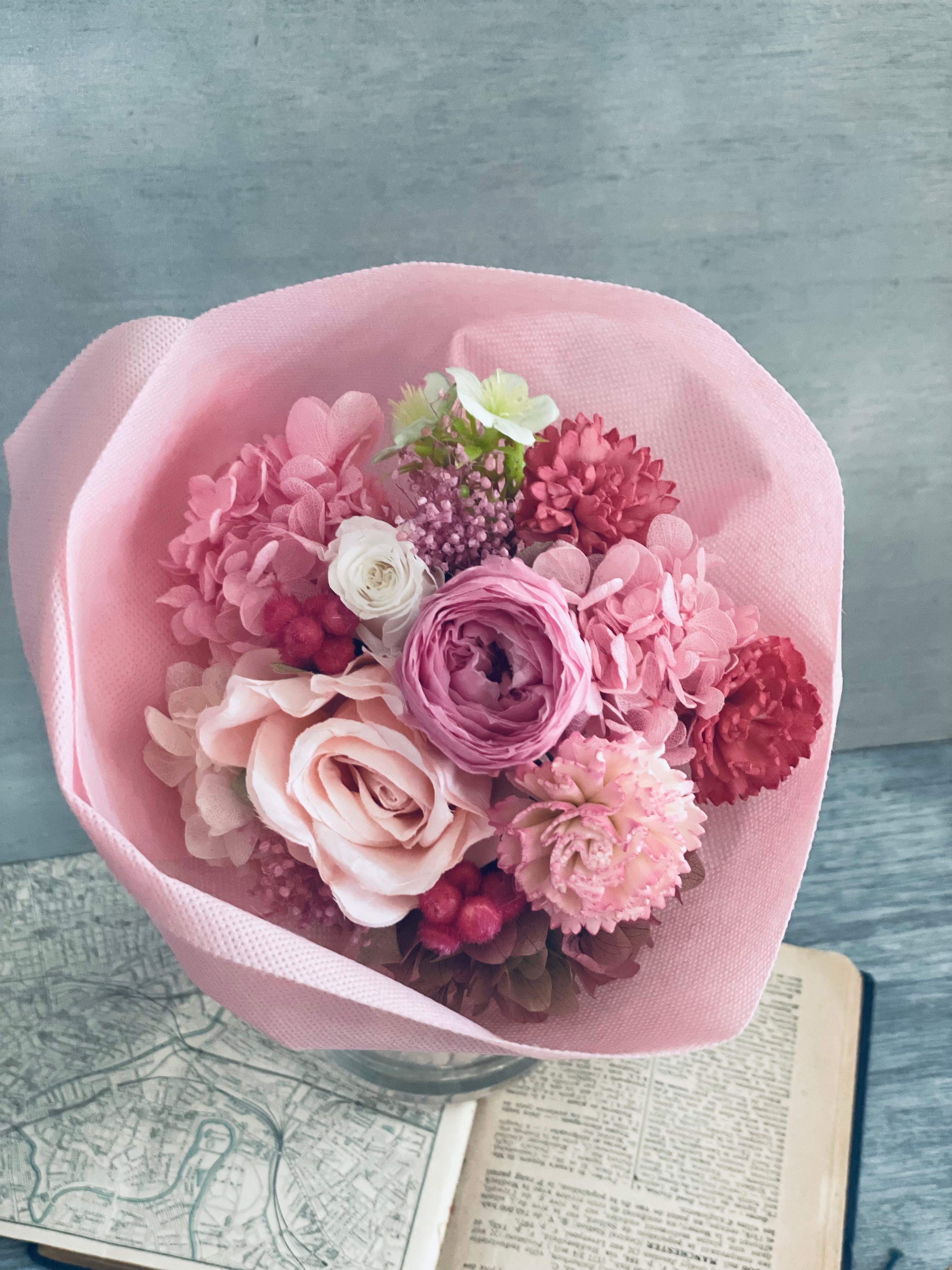 花束を☸ピンクカラーが綺麗なブーケsesiru | 京都宇治市プリザーブド