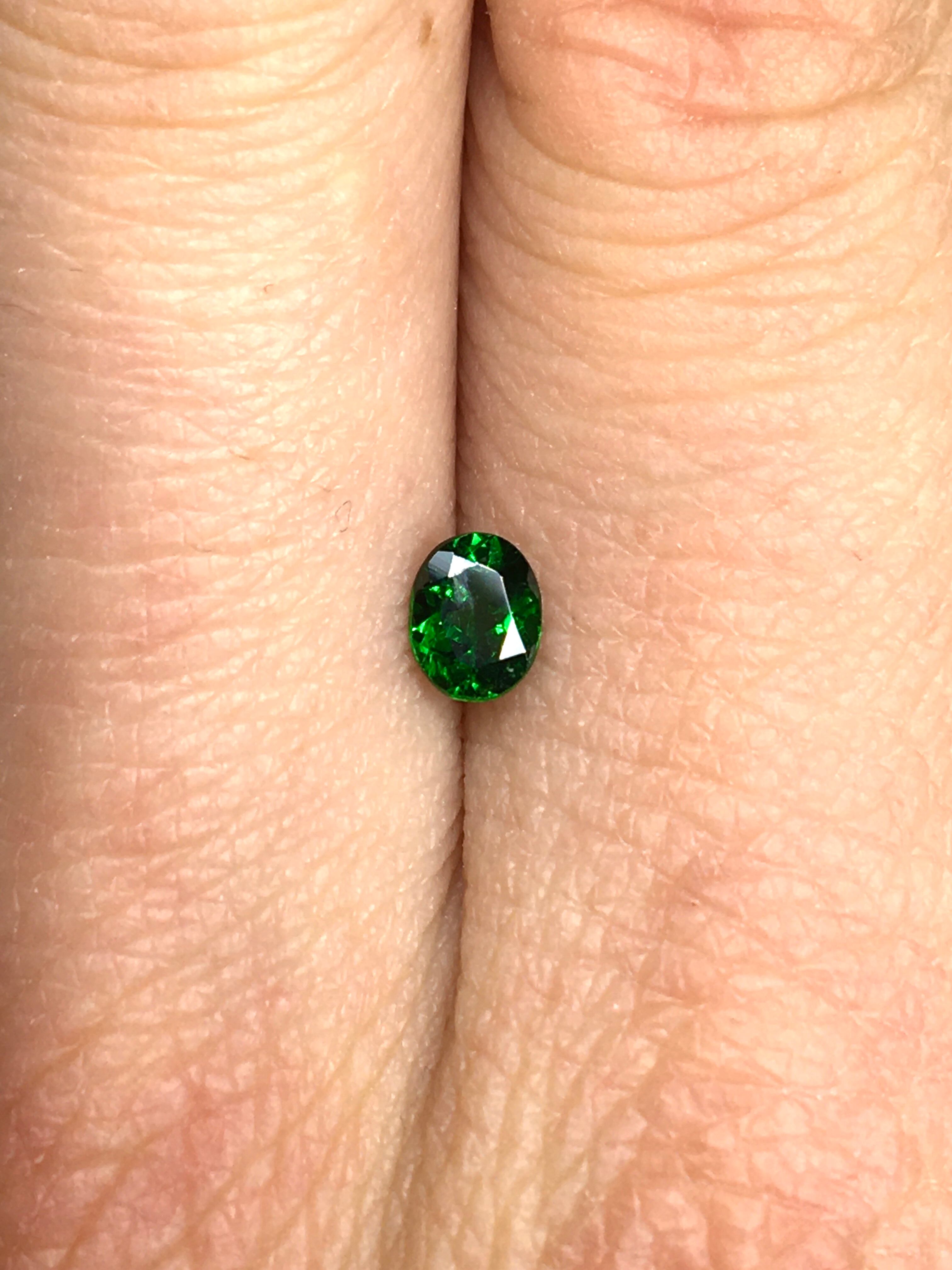 64％以上節約 天然 宝石 グリーンガーネット ルース 0.37ct ienomat.com.br