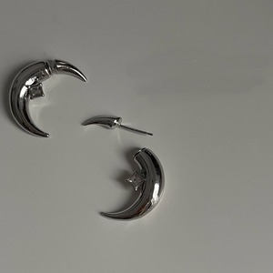Moon silver pierced＊M-232