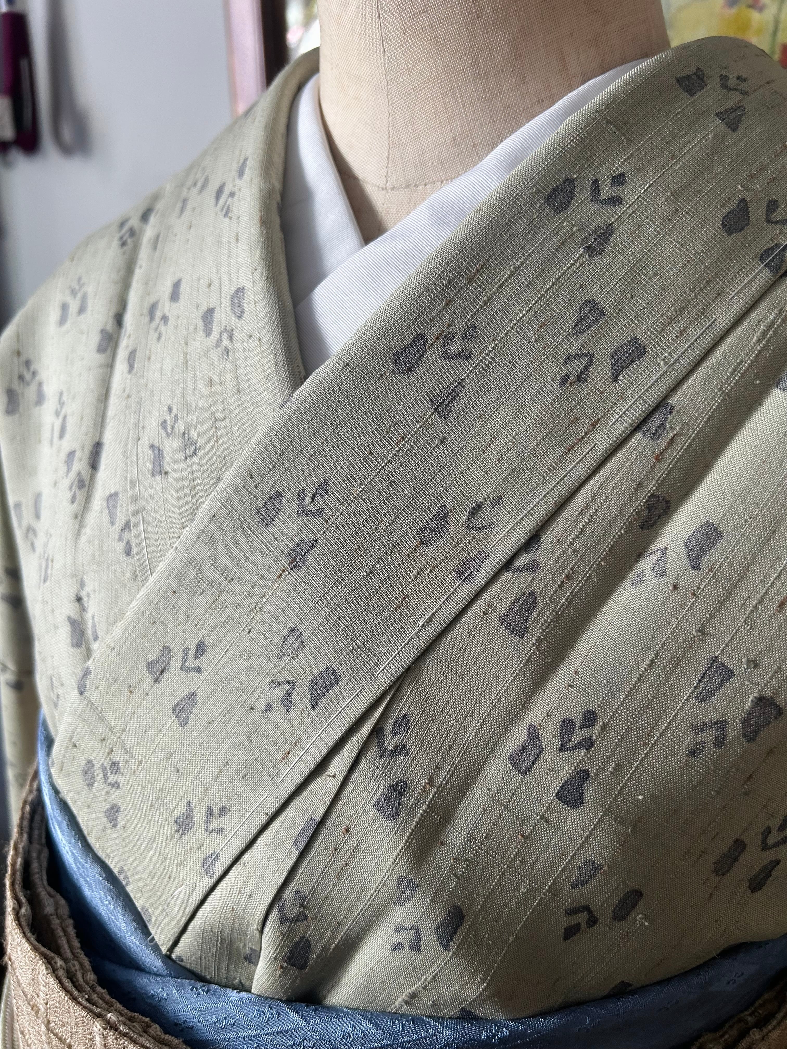 京の名工)染色家の川村久太郎の染めのお着物、仮絵羽状態で未 京の名工)染色家の川村久太郎の染めのお着物、仮絵羽状態で未