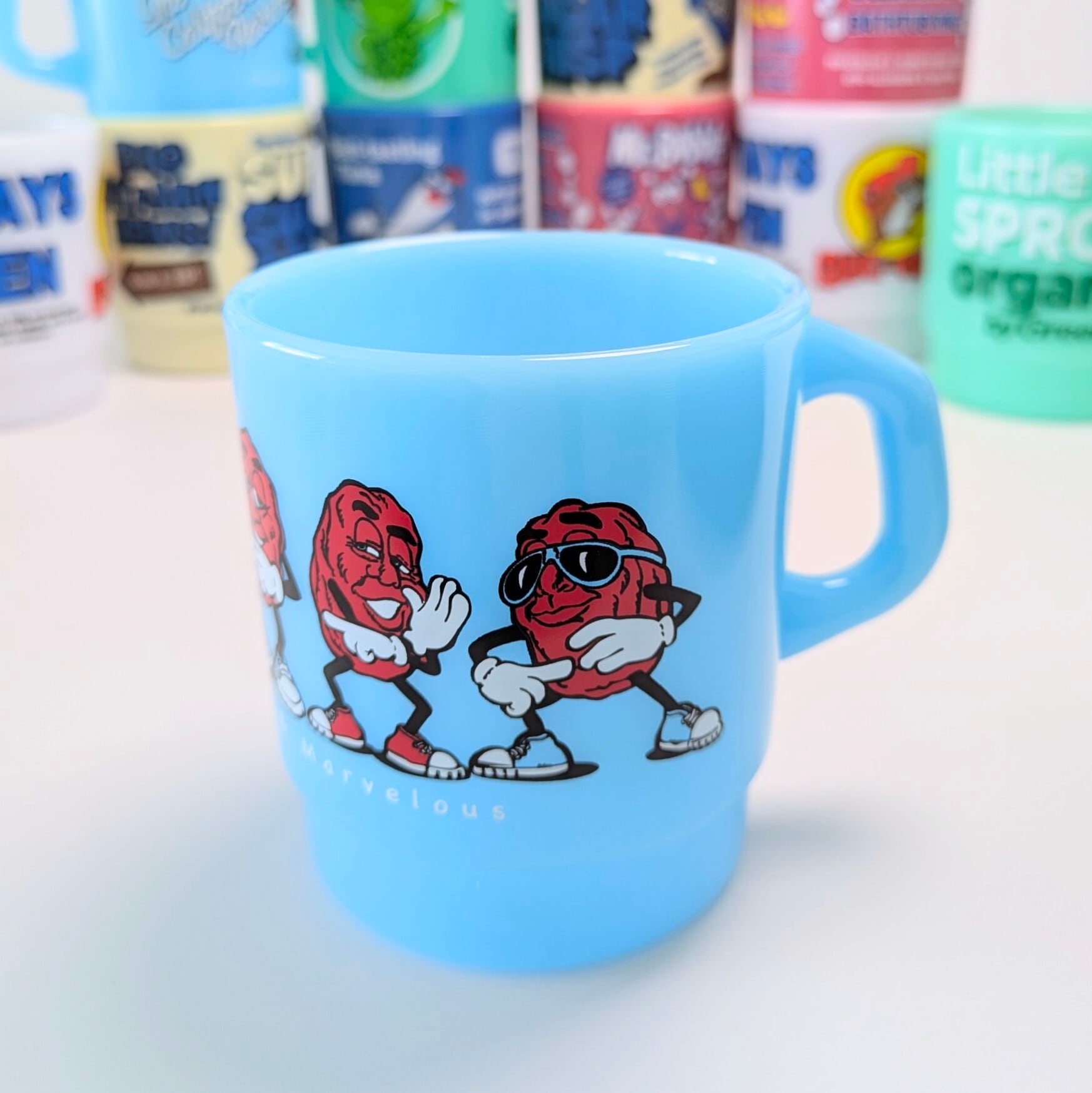 ♧【 STACKING MUG ( スタッキングマグ ) 】 California Raisins ( カリフォルニア レーズン ) / プラカップ / MUG / ミルキーマグ / 積み重ねられるマグ〚アメリカン雑貨 アメトイ〛