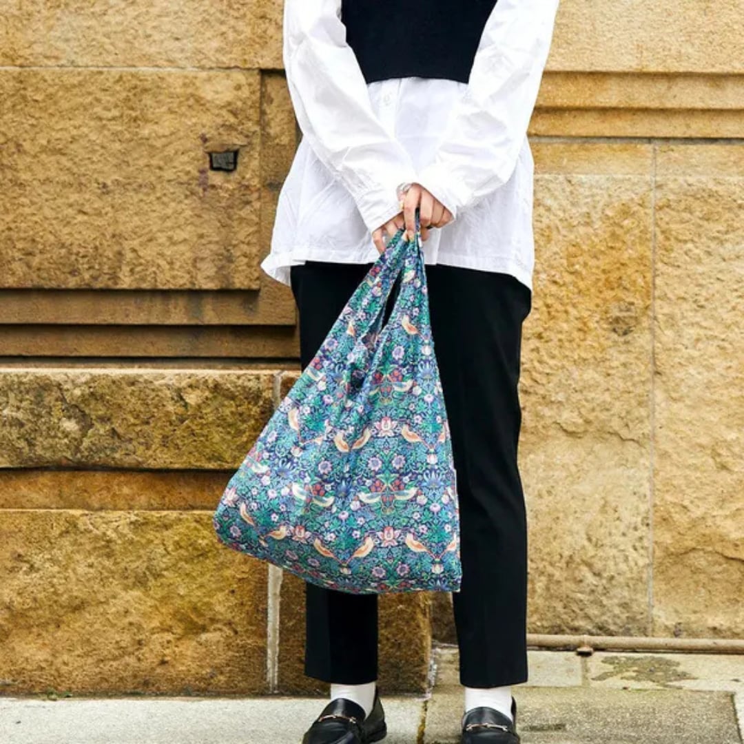 【KIND BAG】Strawberry Thief（いちご泥棒）/ William Morris｜ミディアムサイズ