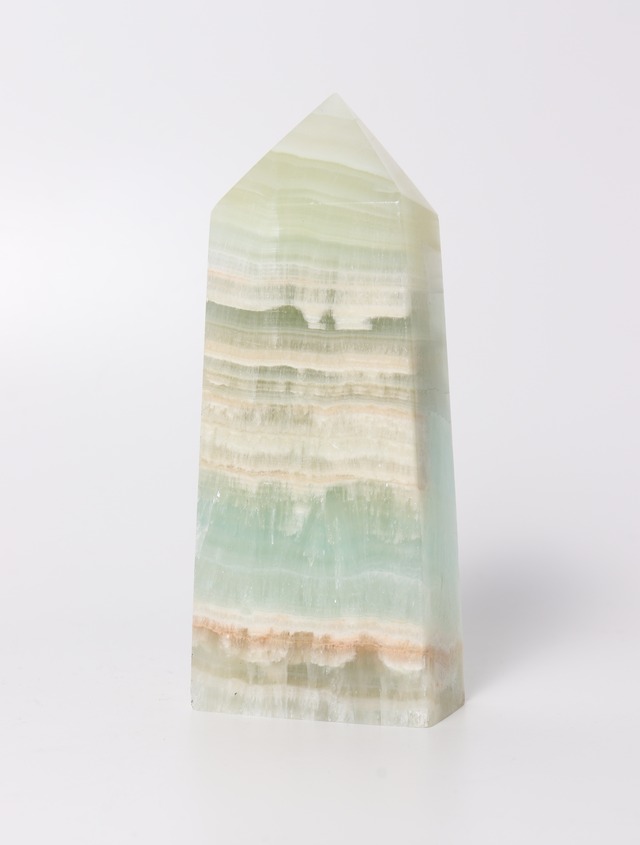 PISTACHIO CALCITE TOWER