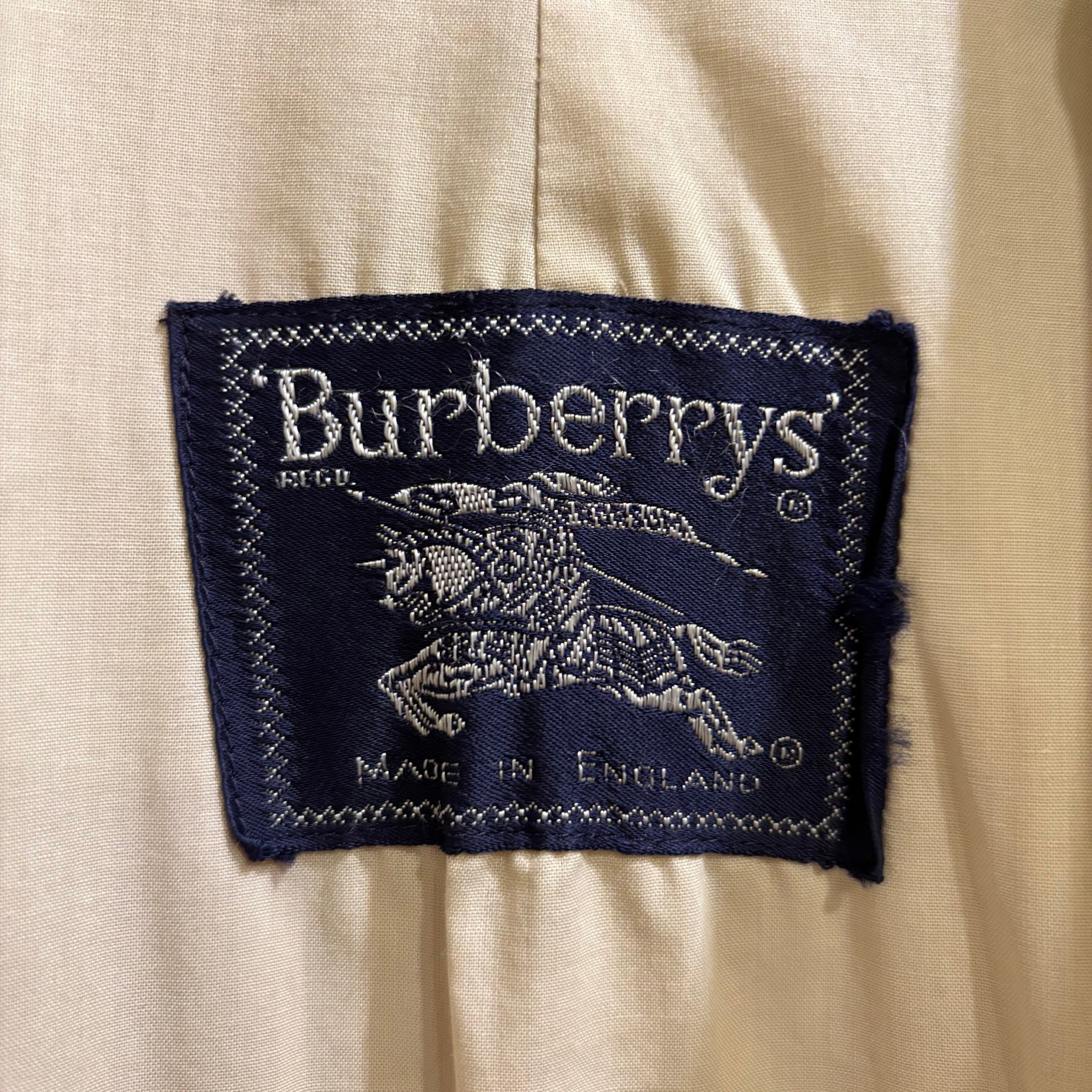 Burberry 1枚袖 無双仕立て ステンカラーコート アイボリー Burberry 1枚袖 無双仕立て ステンカラーコート アイボリー