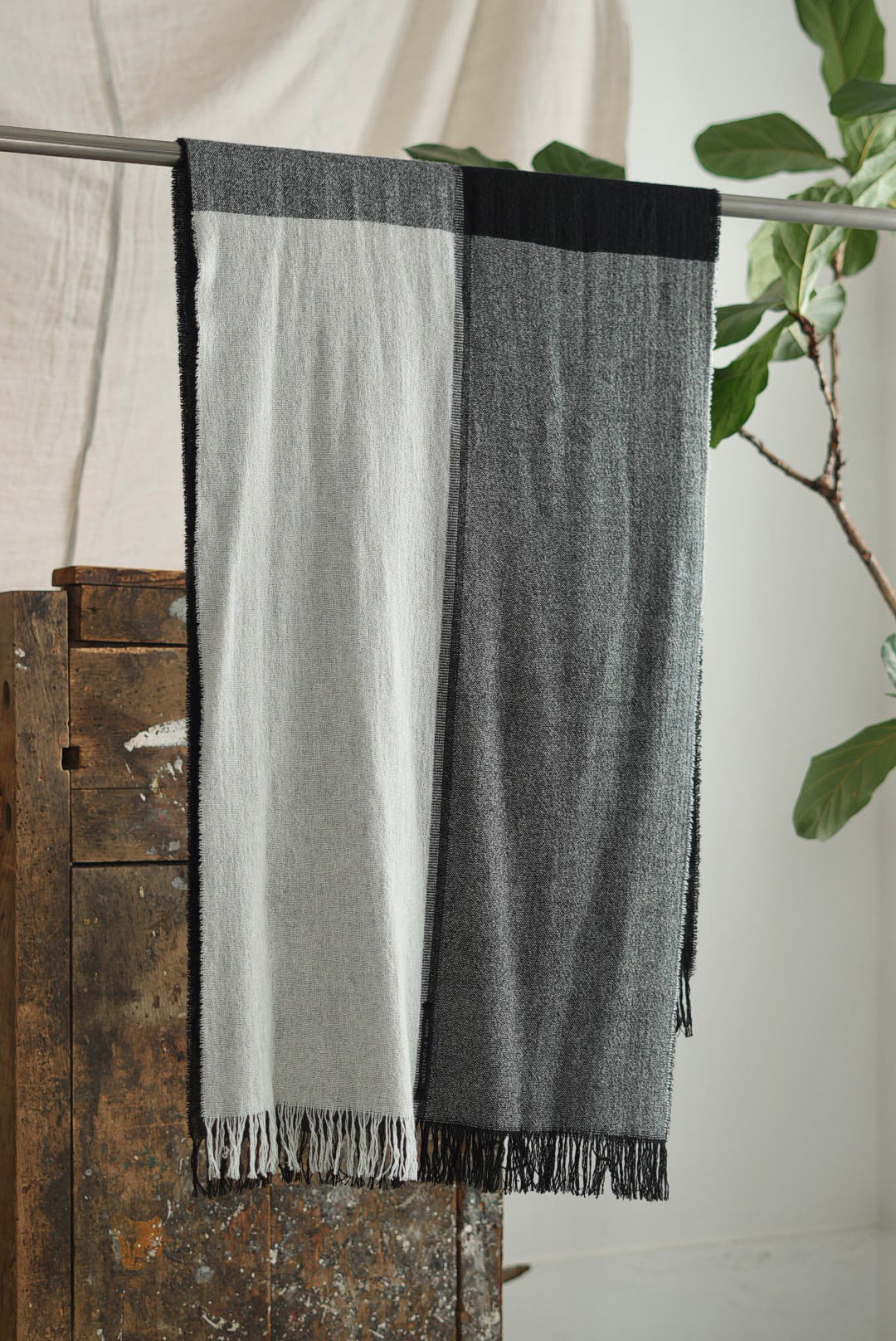 FORME D'EXPRESSION - QUADRUPLE SCARF / MONO