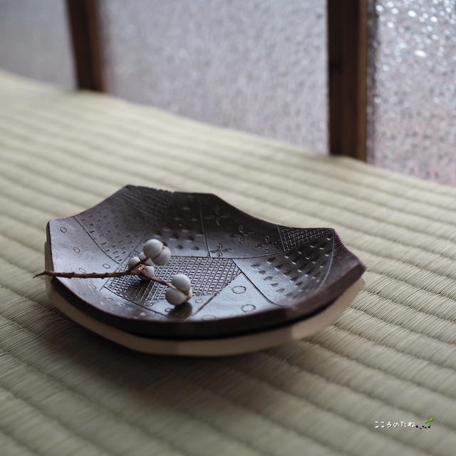 パッチワーク調 八角銘々皿