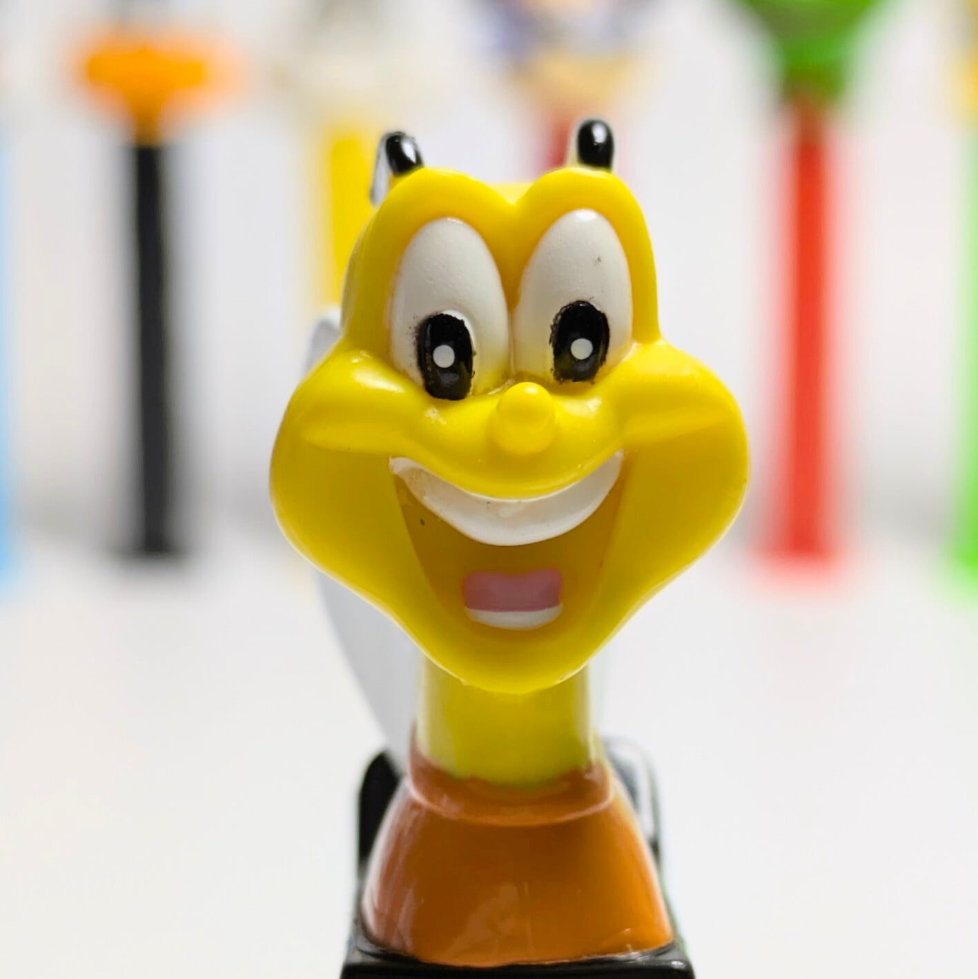 ☆ VINTAGE 2001 ☆【 General Mills / シリアル 】『 Honey Nut Cheerios 』PEZ / ペッツ CANDY&DISPENSER〚アメリカン雑貨 アメトイ〛