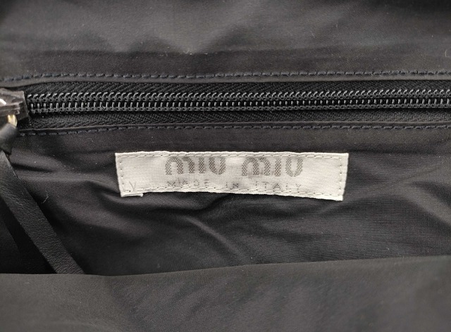 FW1999 MIU MIU LEATHER BODY BAG