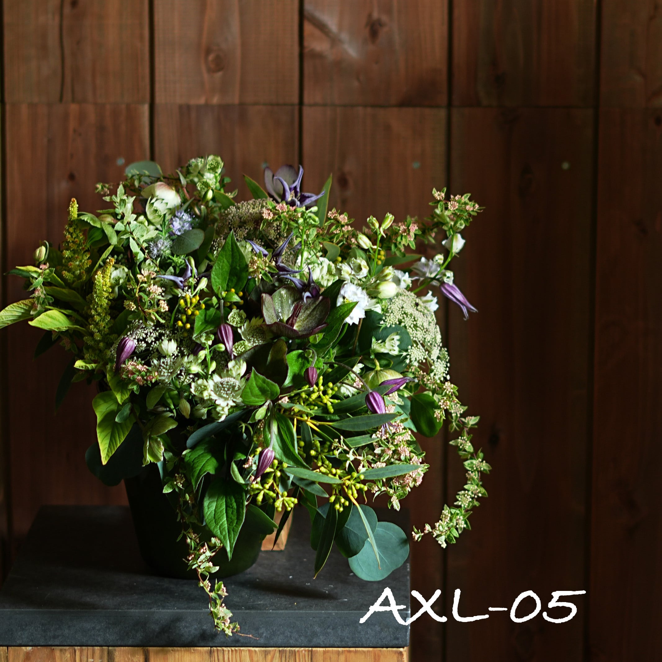 フラワーアレンジメント size XL-low | LUFF Flower&Plants WORKS online