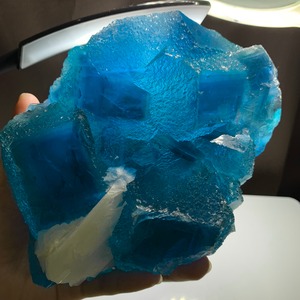 オーナー秘蔵プレミアム！真のディープブルーフローライト原石クラスター