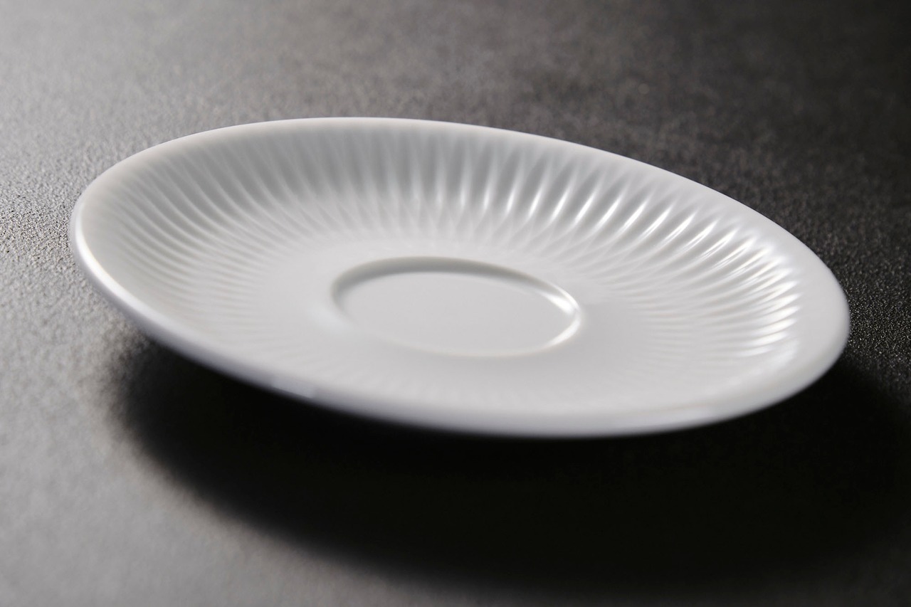 Vista Alegre ユートピア コーヒーソーサー φ13.4×H1.7cm