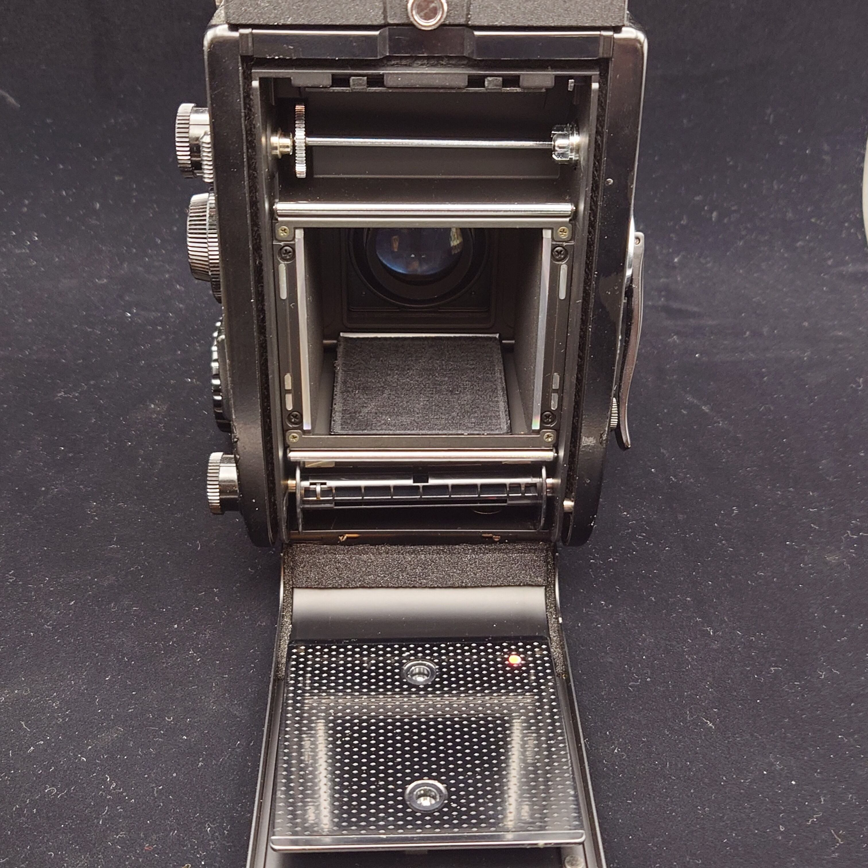 MAMIYA C330 Professional S SEKOR DS 105mm F3.5【整備済み
