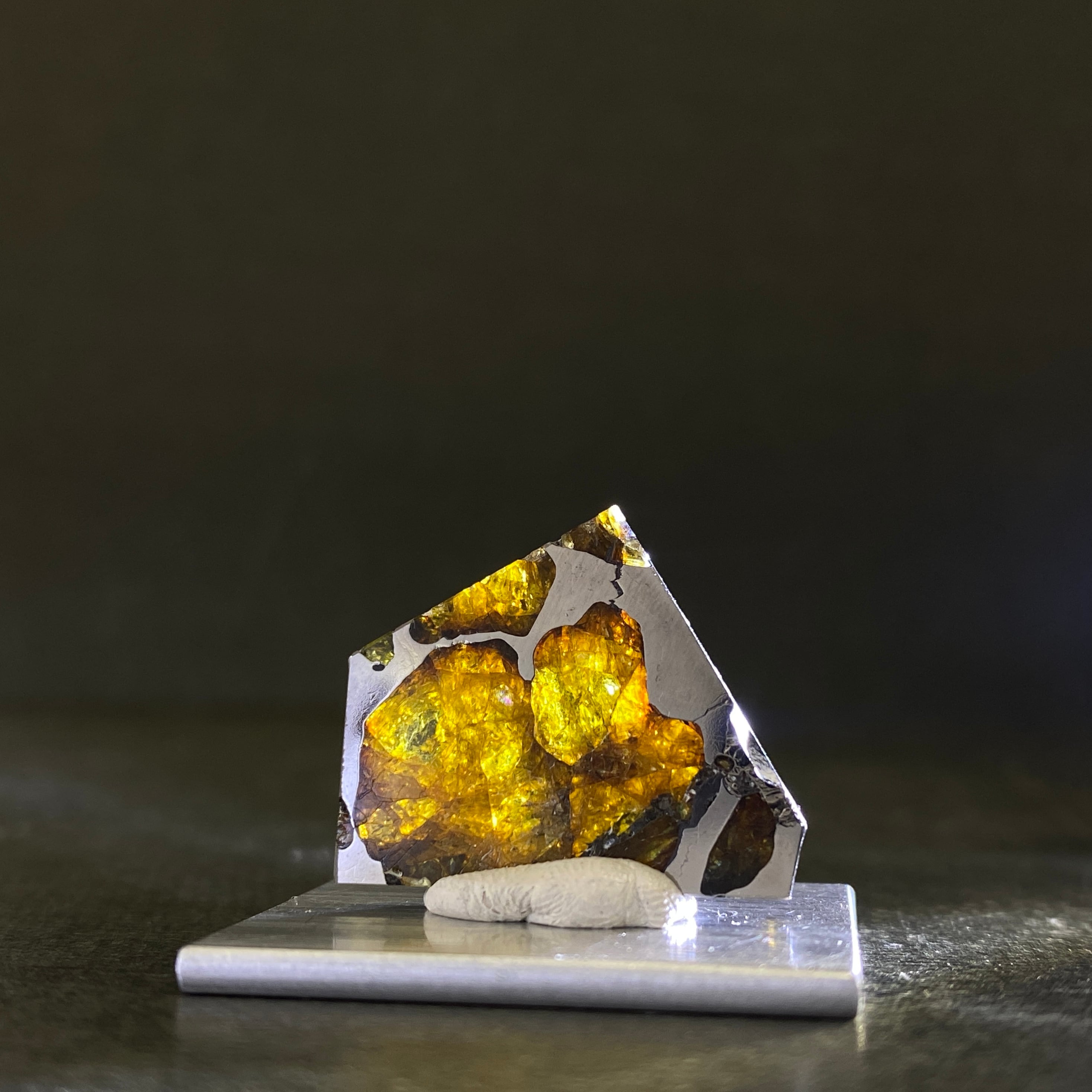 ✨イミラック級✨ 超極上セリコ 144g⭐ 最高峰造形 パラサイト 隕石⭐⭐ イミラック隕石HG Imilac Meteorite 22111102 | 【隕石屋】METEOS