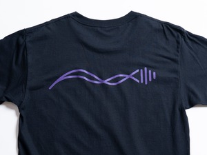 『DJ AKKY』ロゴTシャツ