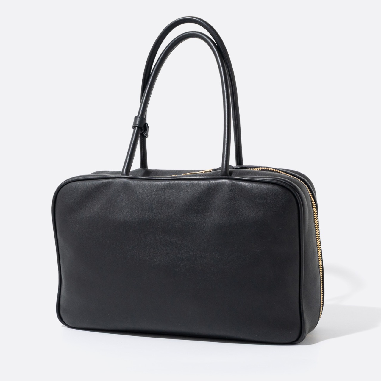 MIU MIU レザー ボー バッグ ラージ ブラック