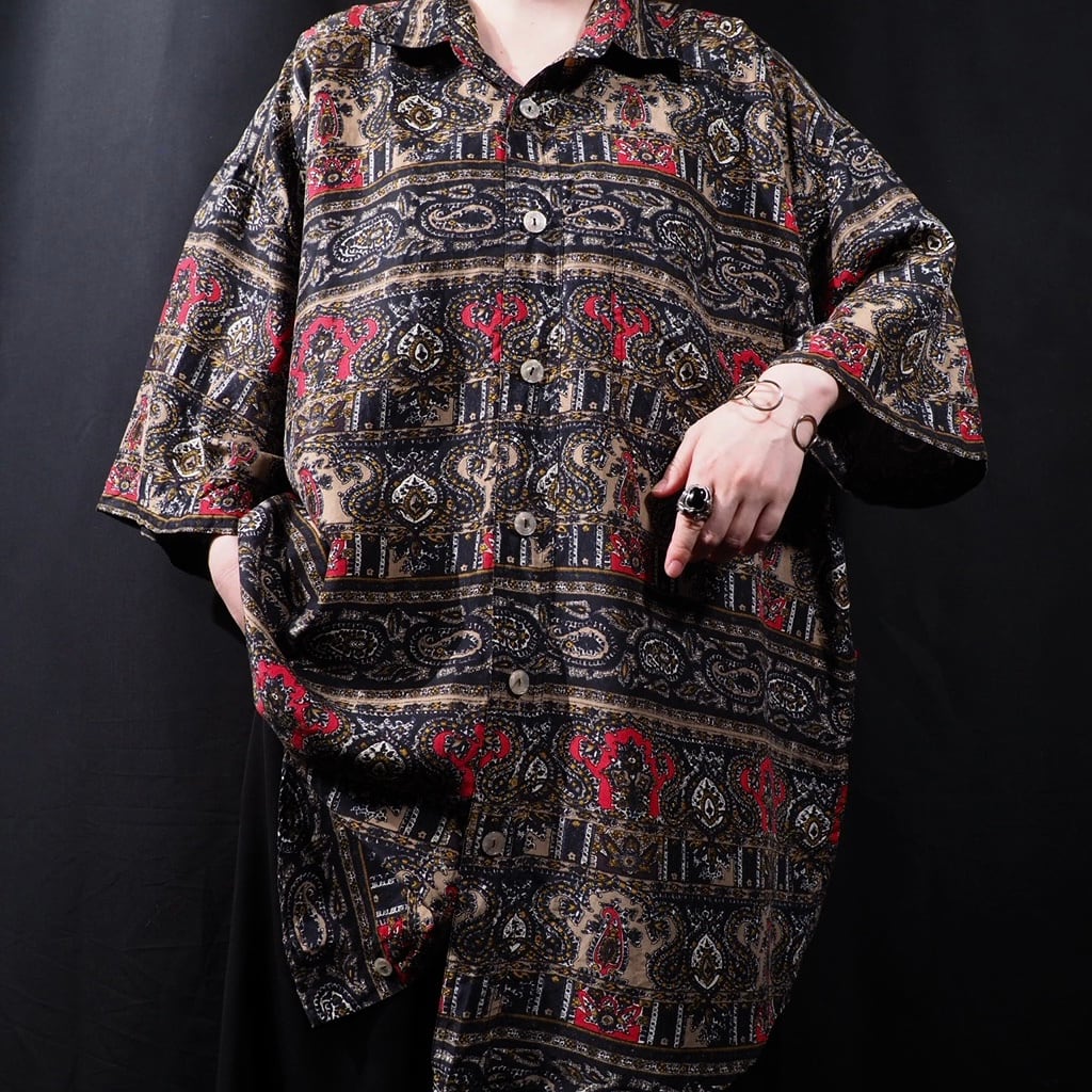 Bewitching Ethnic art full pattern SS Drape silk shirt