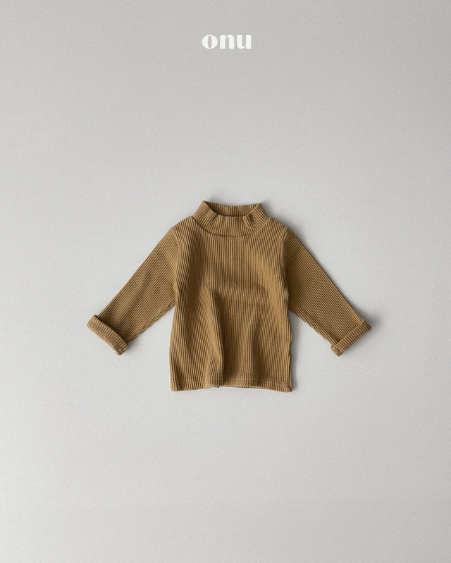 予約⌇onu/ Ribbed half turtleneck