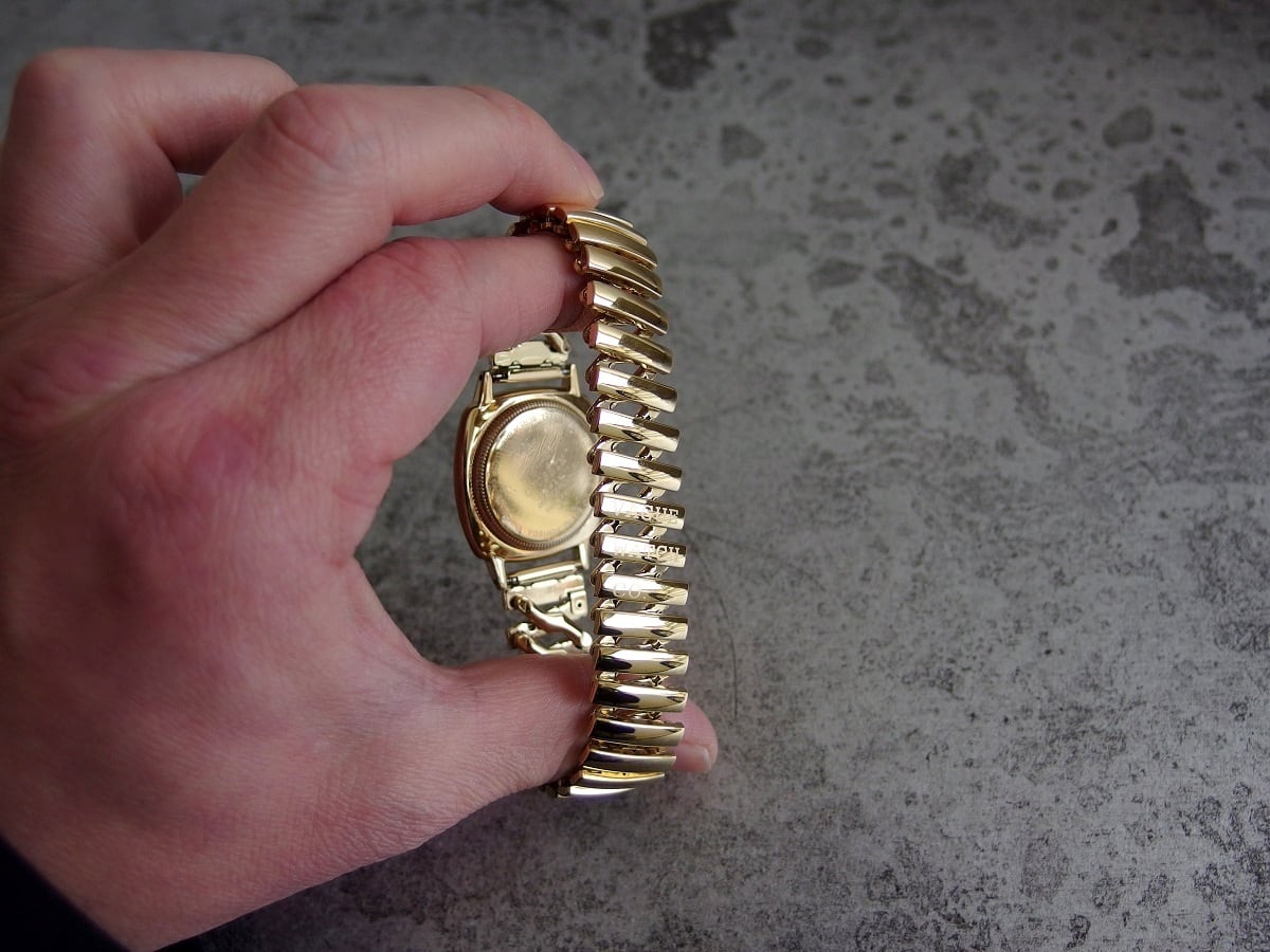 VAGUE WATCH / ヴァーグウォッチ】Coussin 12 Extension Men's 32mm