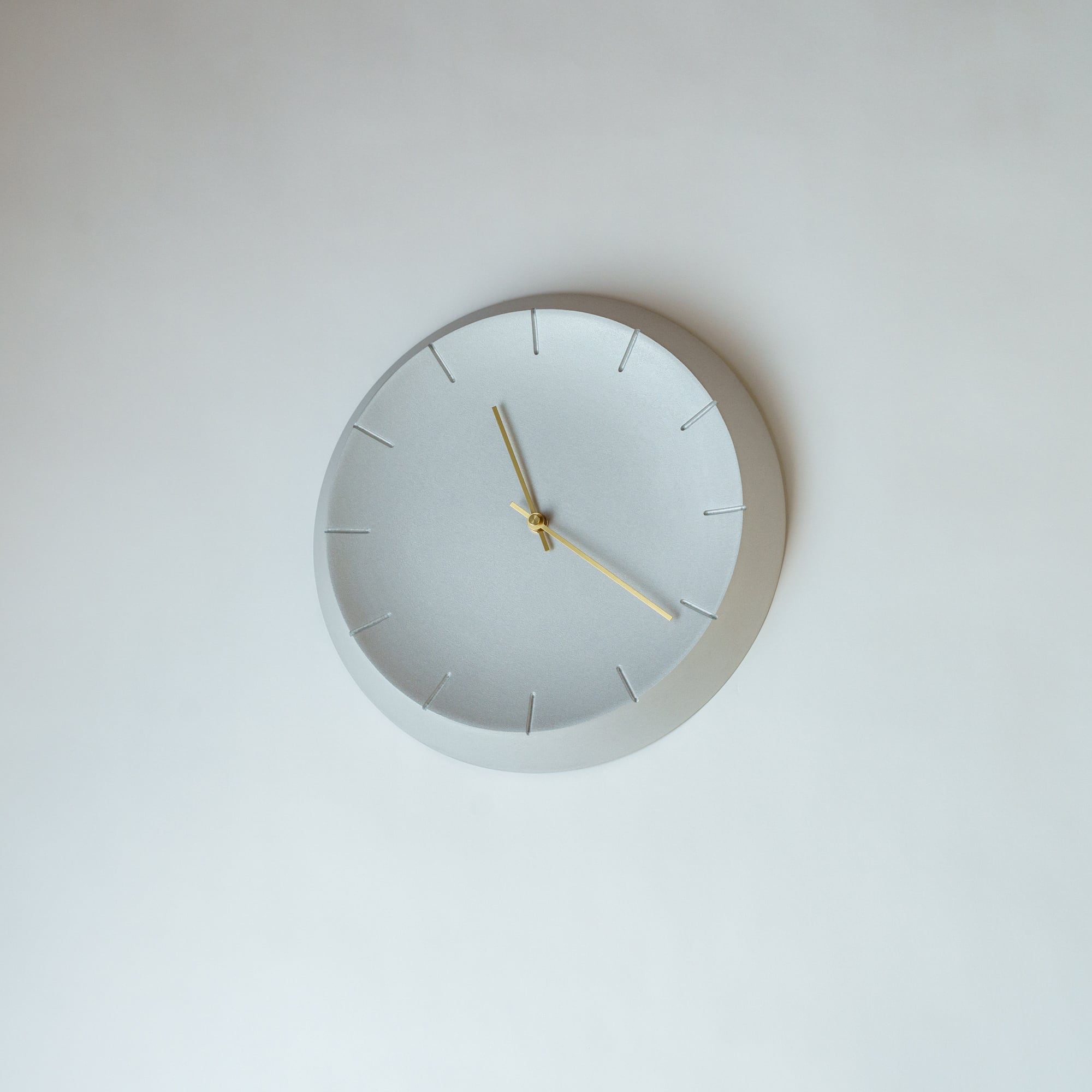 crater clock line 300 – brass hands | HONOR