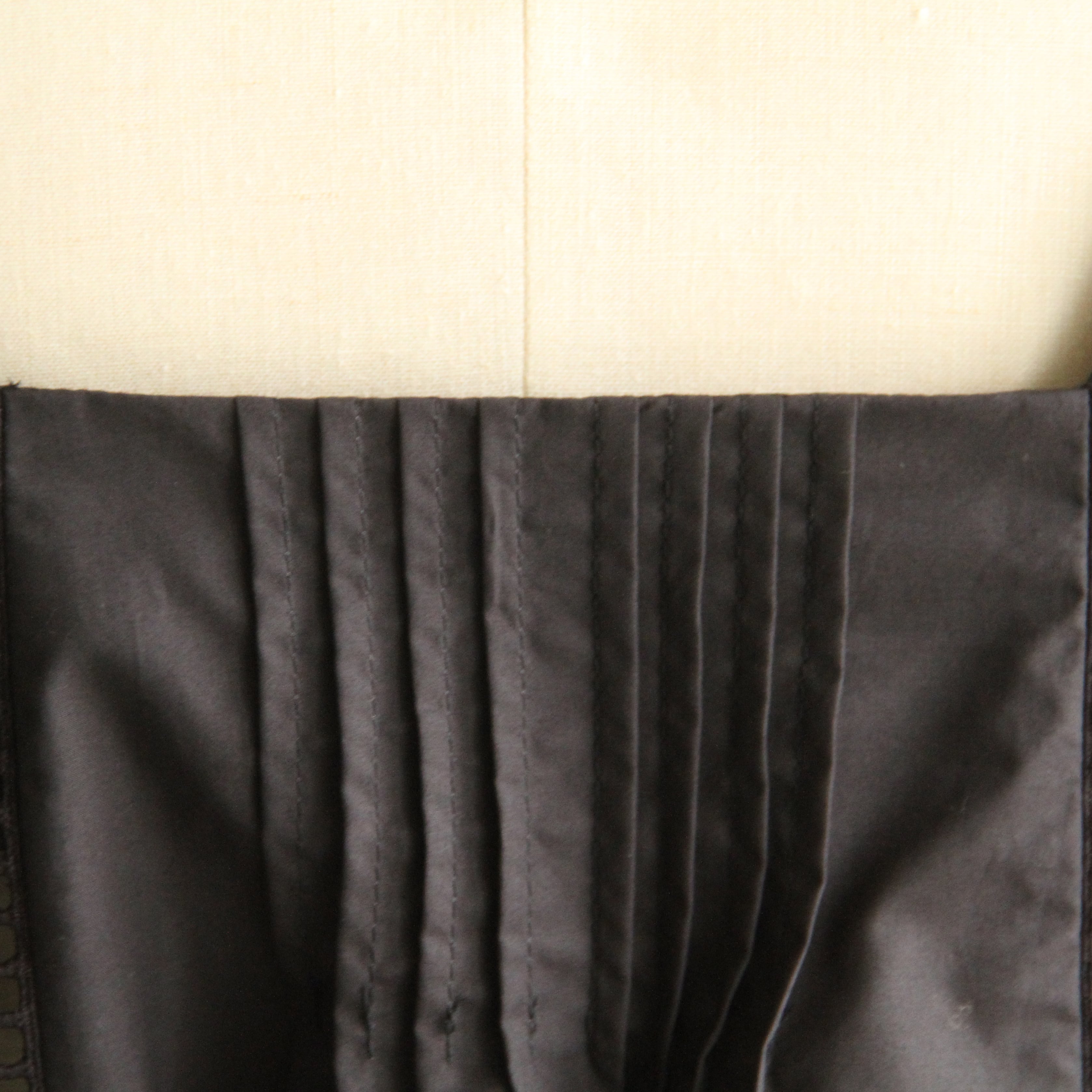 JUN MIKAMI Raffle tops | Terminal