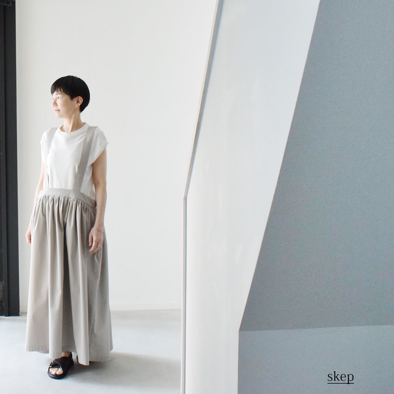 専用skep　スケップ　ギャザージャンパースカート：グレー ギャザージャンパースカート：グレー［SK03JSGY］ | skep-online shop