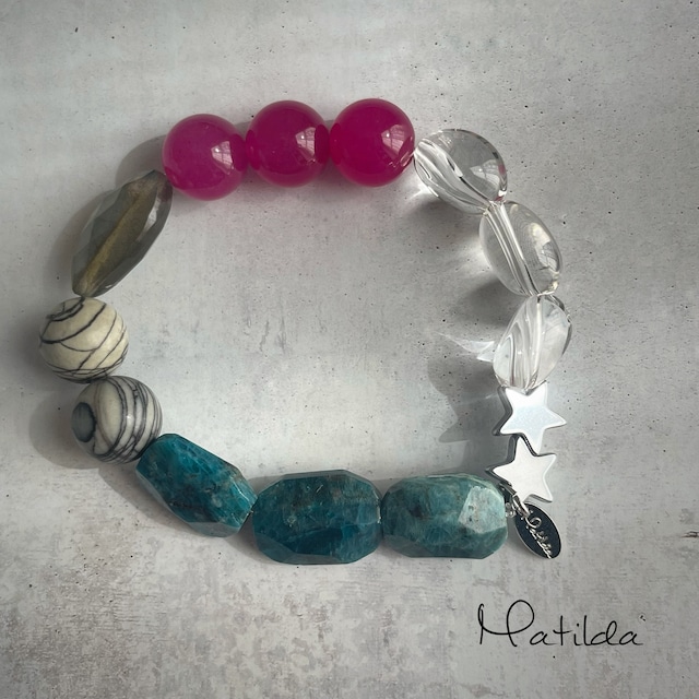 multicolored stone bracelet  B