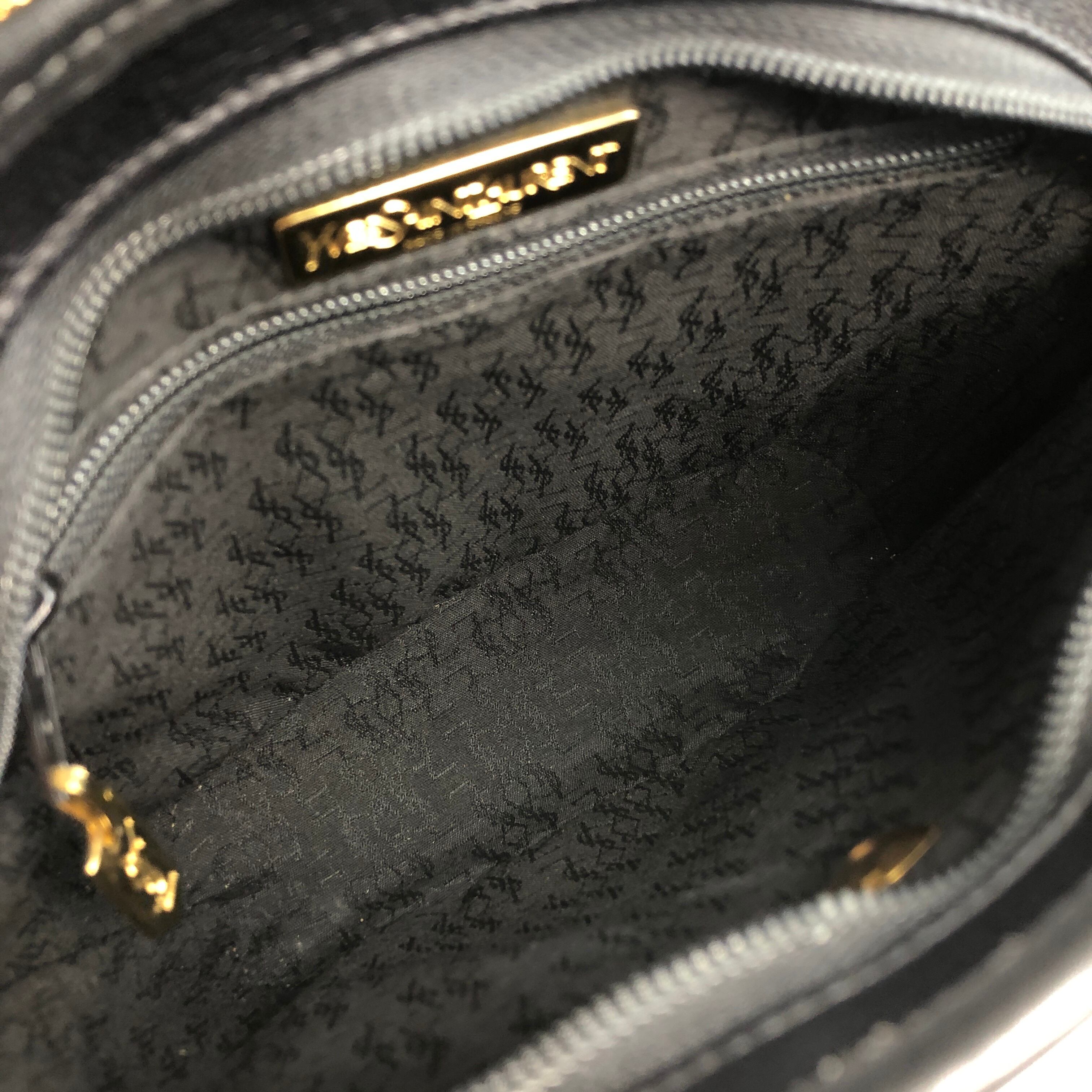 Yves Saint Laurent イヴ・サンローラン ショルダーバッグ ブラック
