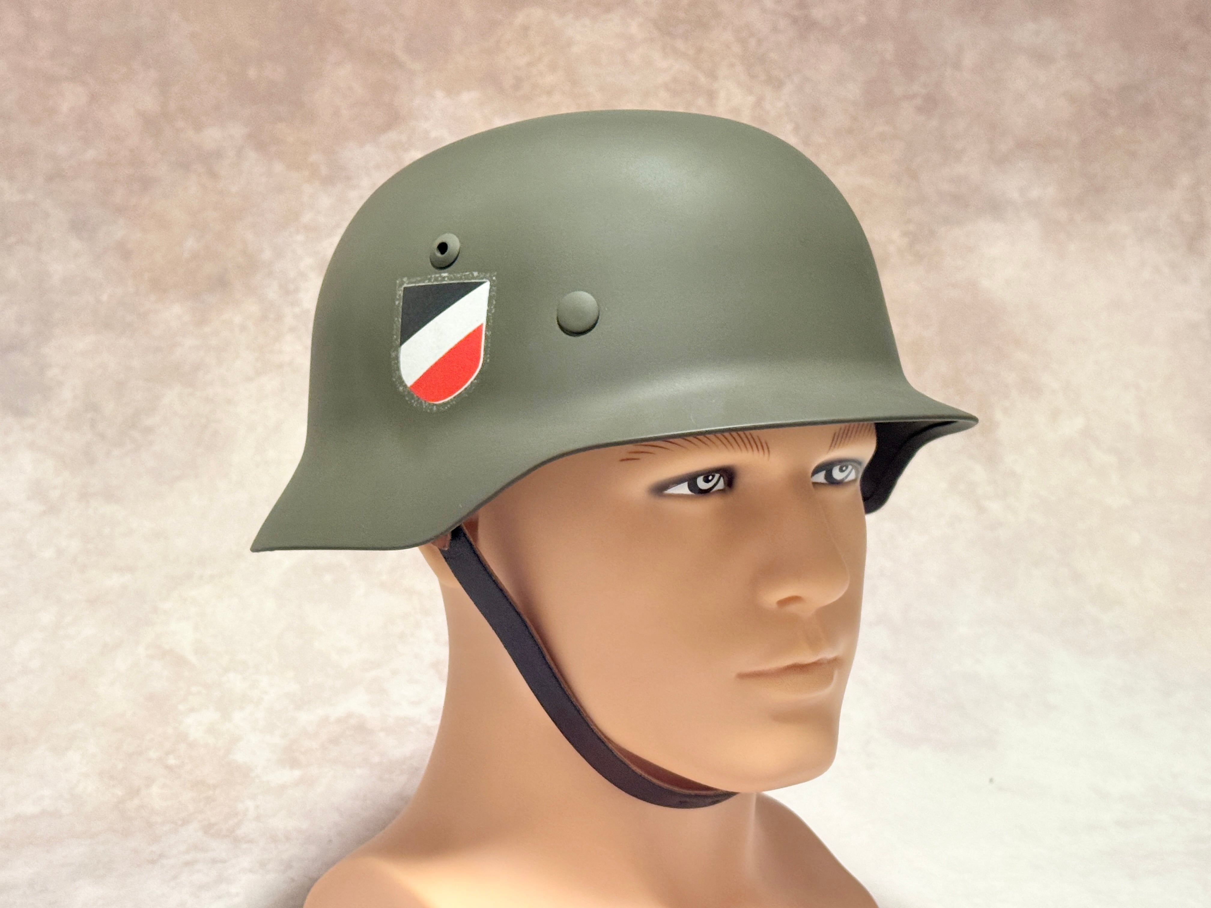 WWⅡ ドイツ軍 M35シュタールヘルメット(陸軍・ダブルデカール