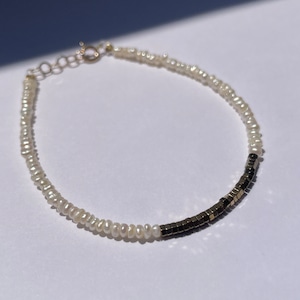K10YG  Baroque Pearl x Pyrite Bracelet / Charity Jewelry